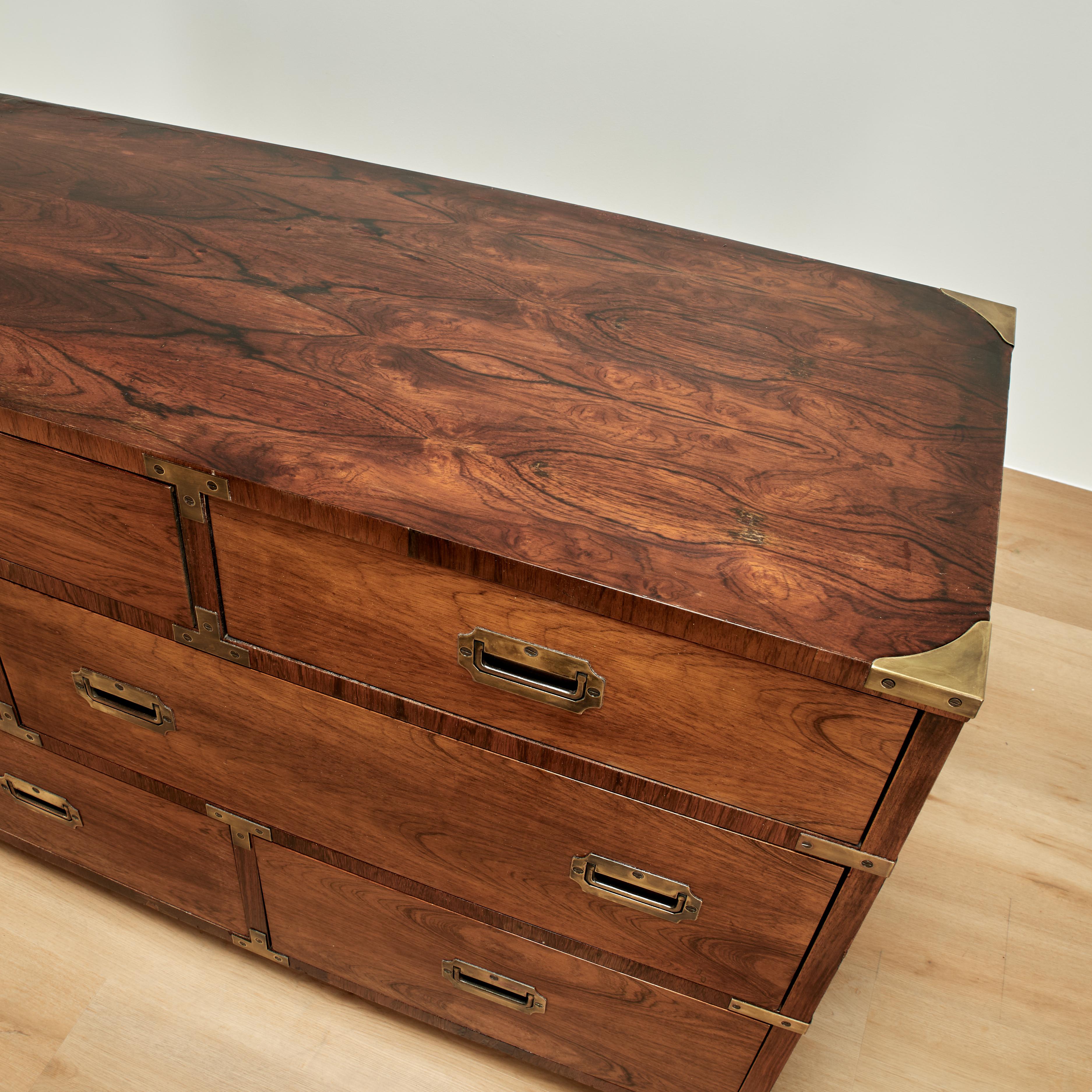 Cassettiera in stile Campaigner in palissandro d'epoca in vendita 3