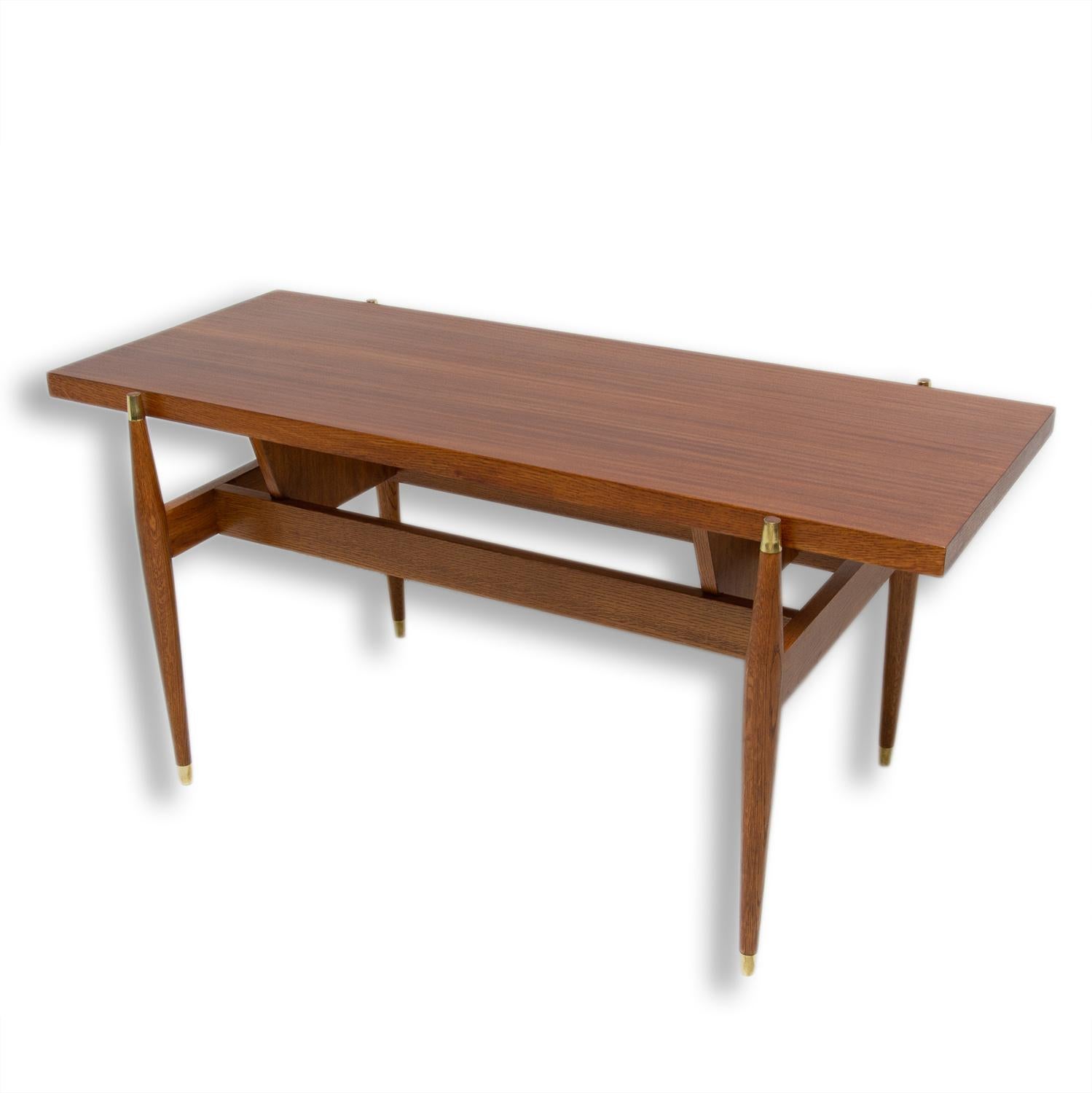 Vintage Rosewood Coffee Table from Czechoslovakia, 1970s In Excellent Condition For Sale In Prague 8, CZ