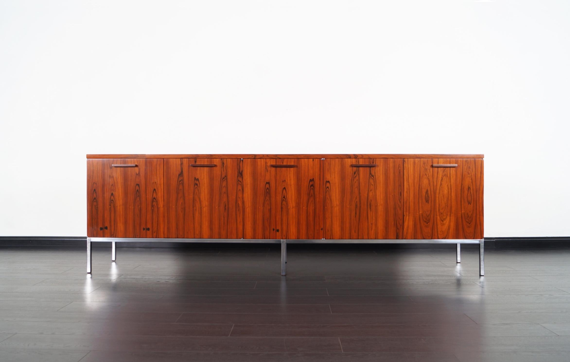 Mid-20th Century Vintage Rosewood Credenza Attributed to Florence Knoll