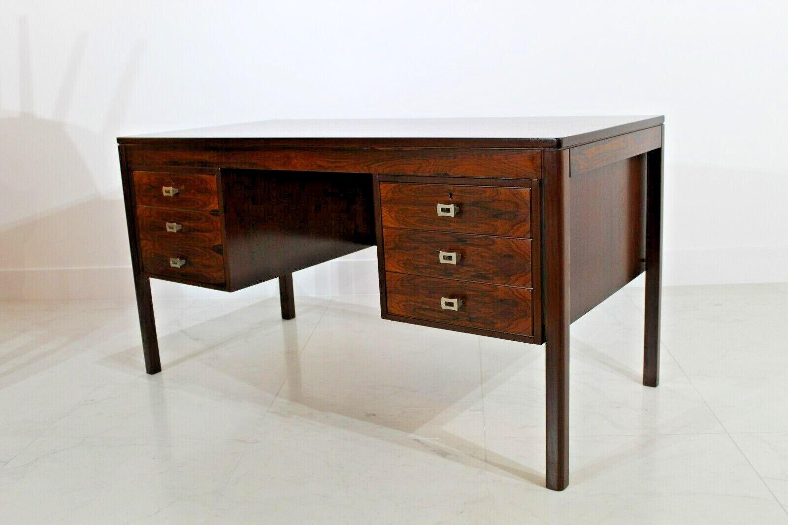Vintage Rosewood Danish Desk, 1960's In Good Condition In London, GB