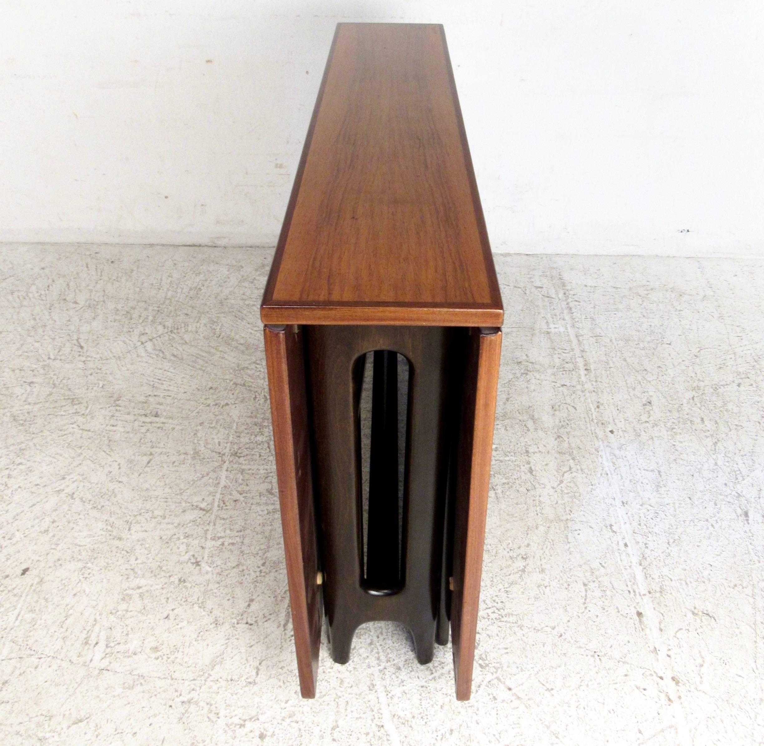 Mid-Century Modern Vintage Rosewood Dropleaf Dining Table by Kleppe Mobelfabrik