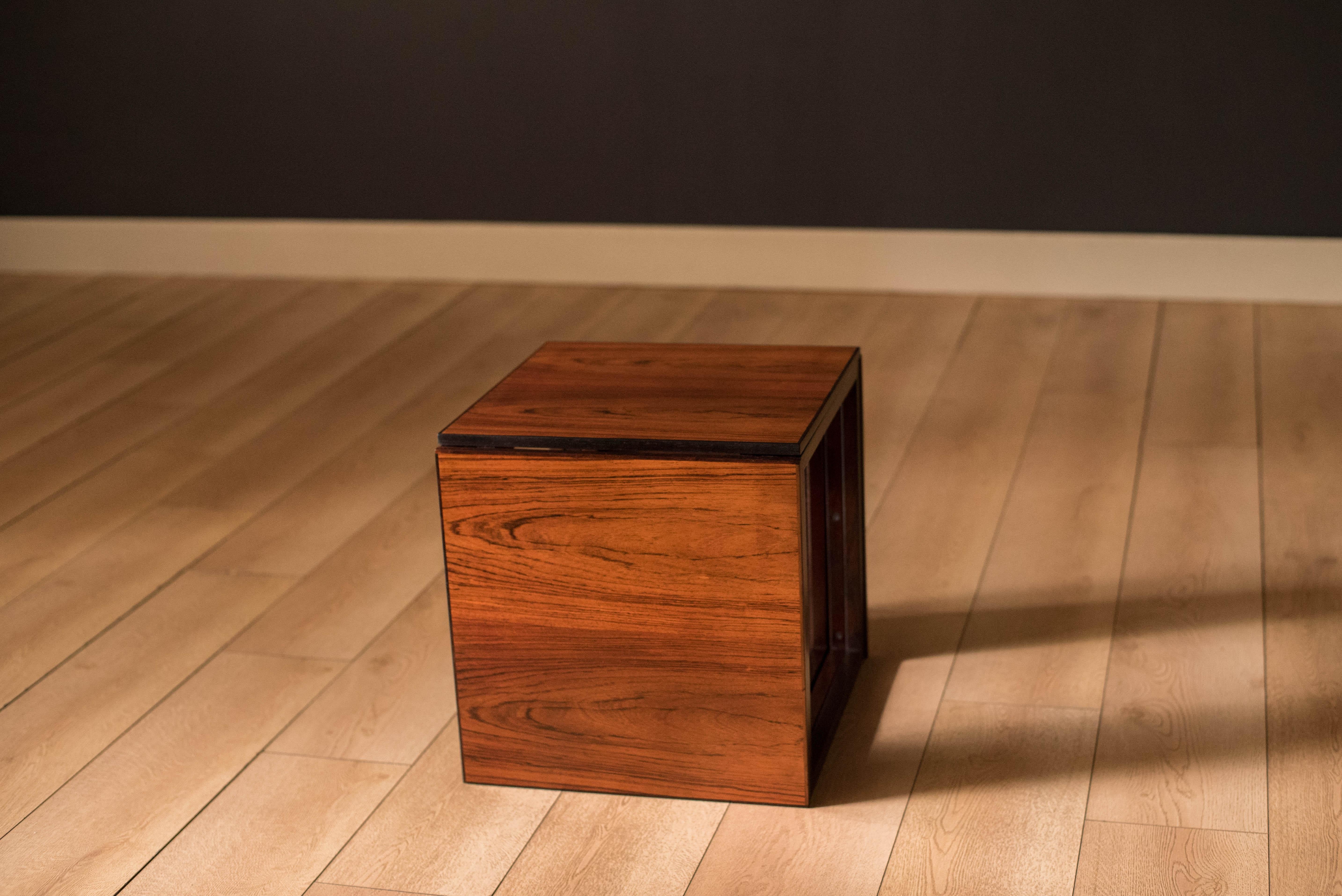 Mid-20th Century Vintage Rosewood Kai Kristiansen Nesting Cube End Tables For Sale