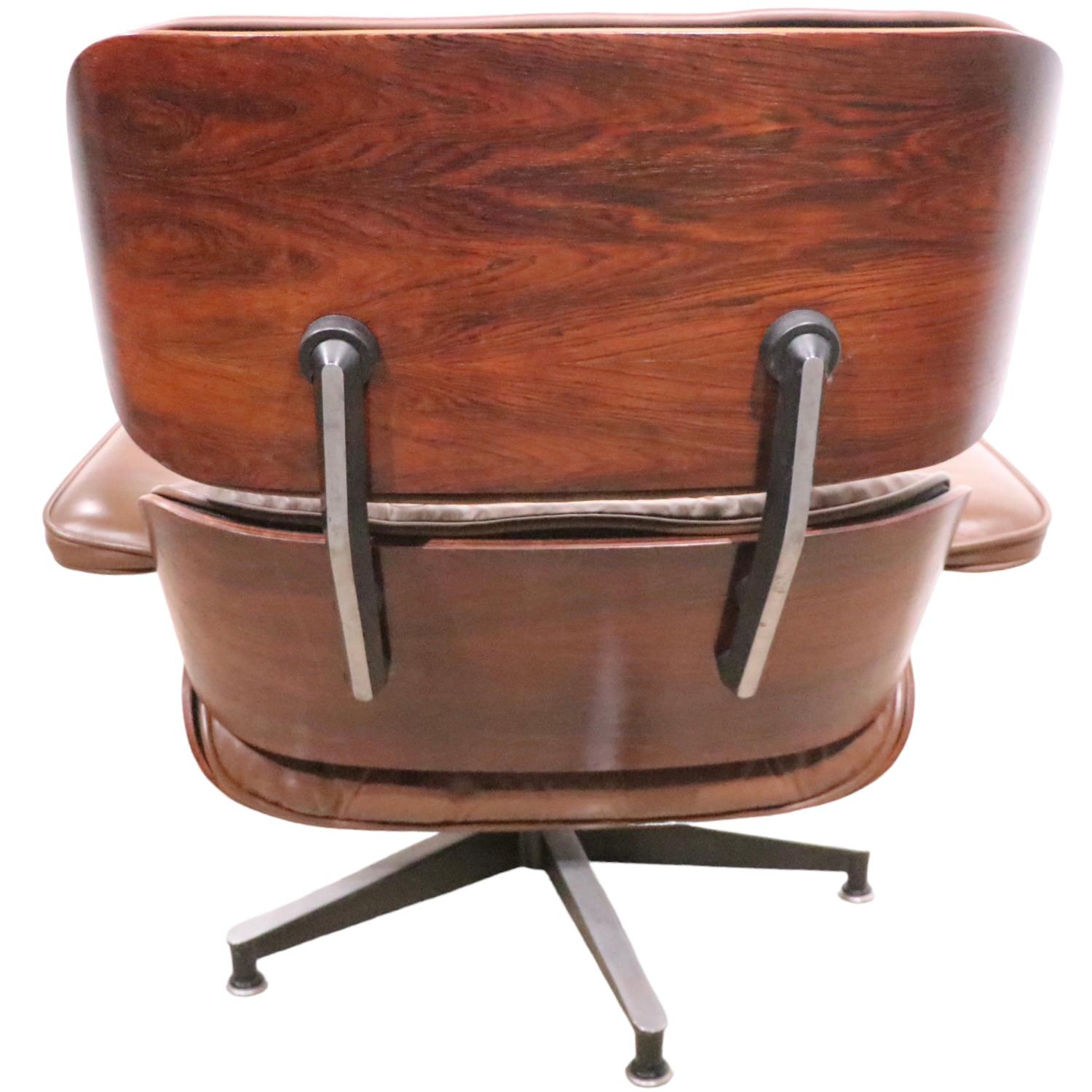 American Vintage Rosewood Leather Eames Herman Miller 670 671 Lounge Chair and Ottoman 