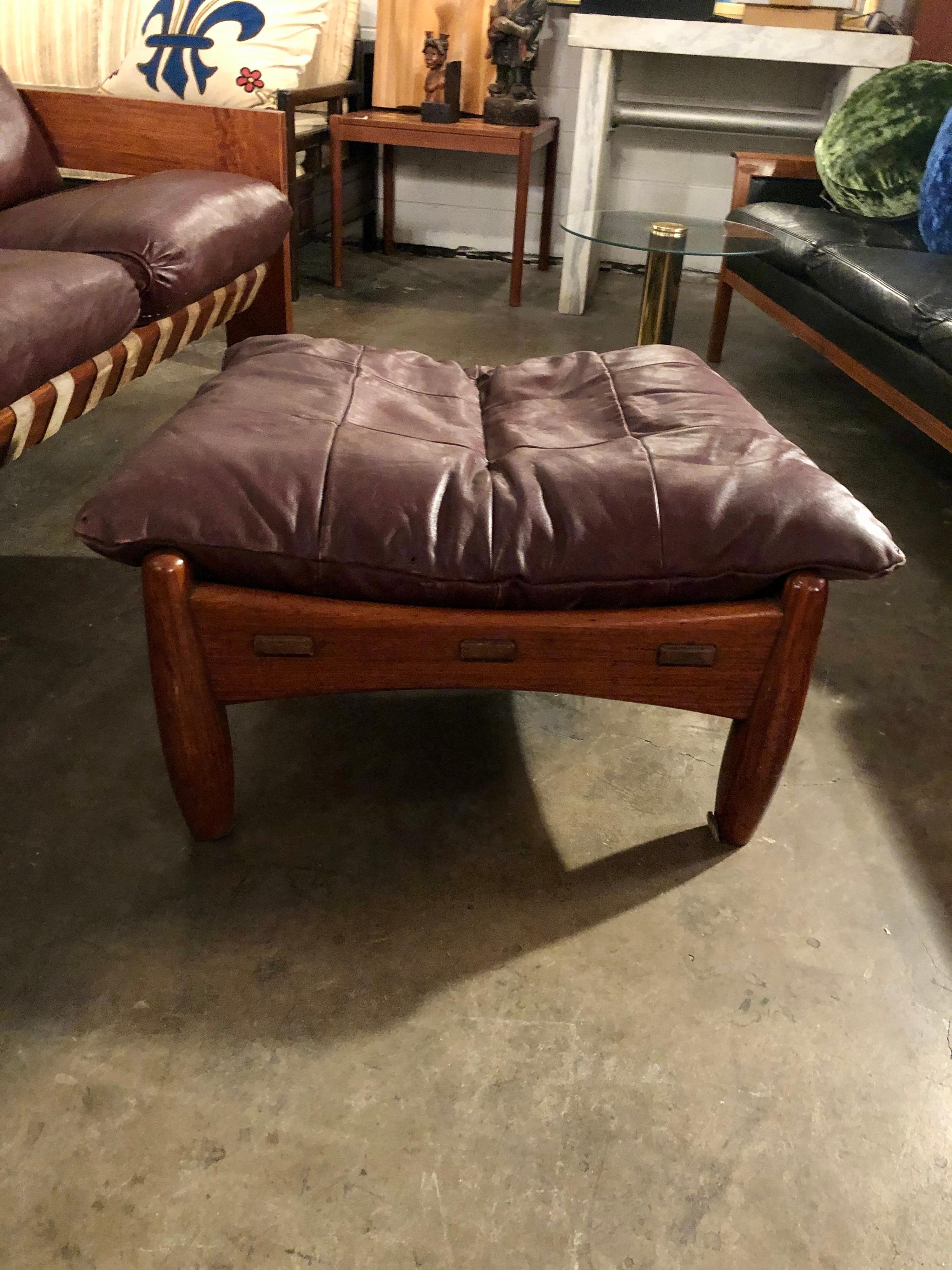20th Century Vintage Rosewood/Leather Sofa & Armchair w/ Ottoman Set Attrib. Sergio Rodrigues
