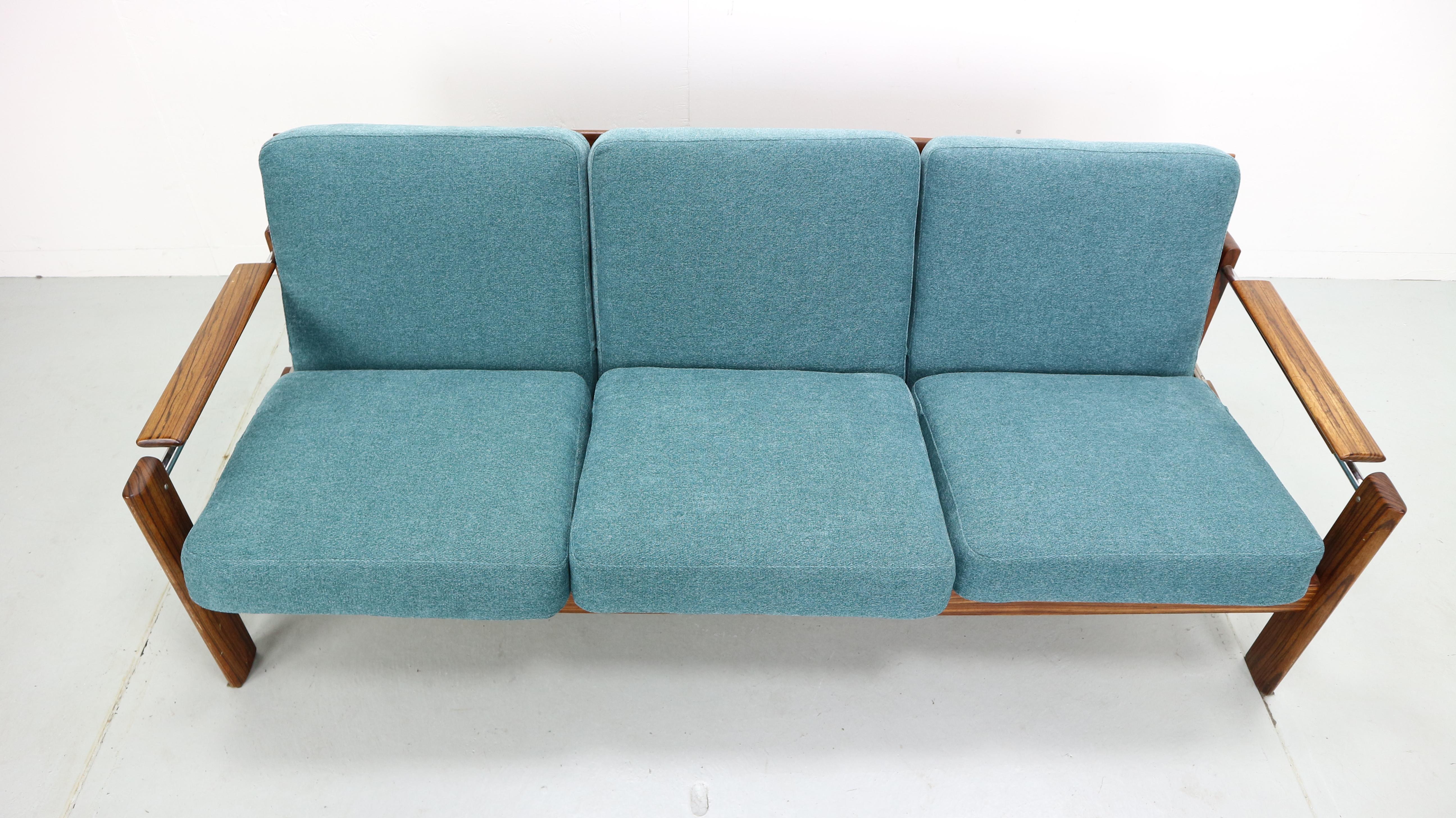 Vintage Rosewood Newly Upholstered Three-Seat Sofa, 1960s In Good Condition In The Hague, NL