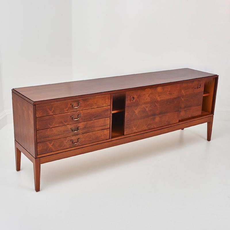 Aparador Vintage Rosewood de Robert Heritage para Archie Shine, Años 60 en venta 1