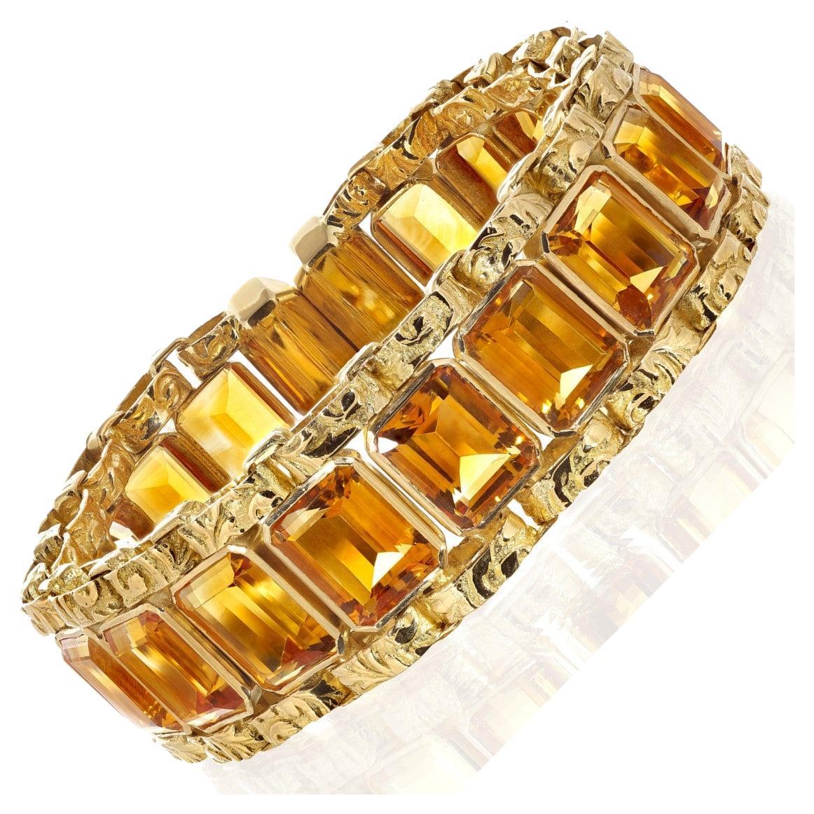 Rosior Bracelet vintage en or jaune ciselé à la main avec topazes jaunes en vente