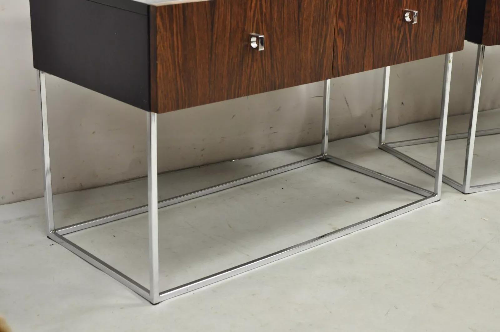 Vintage Rougier Mid Century Danish Modern Rosewood & Chrome Nightstands - a Pair In Good Condition For Sale In Philadelphia, PA