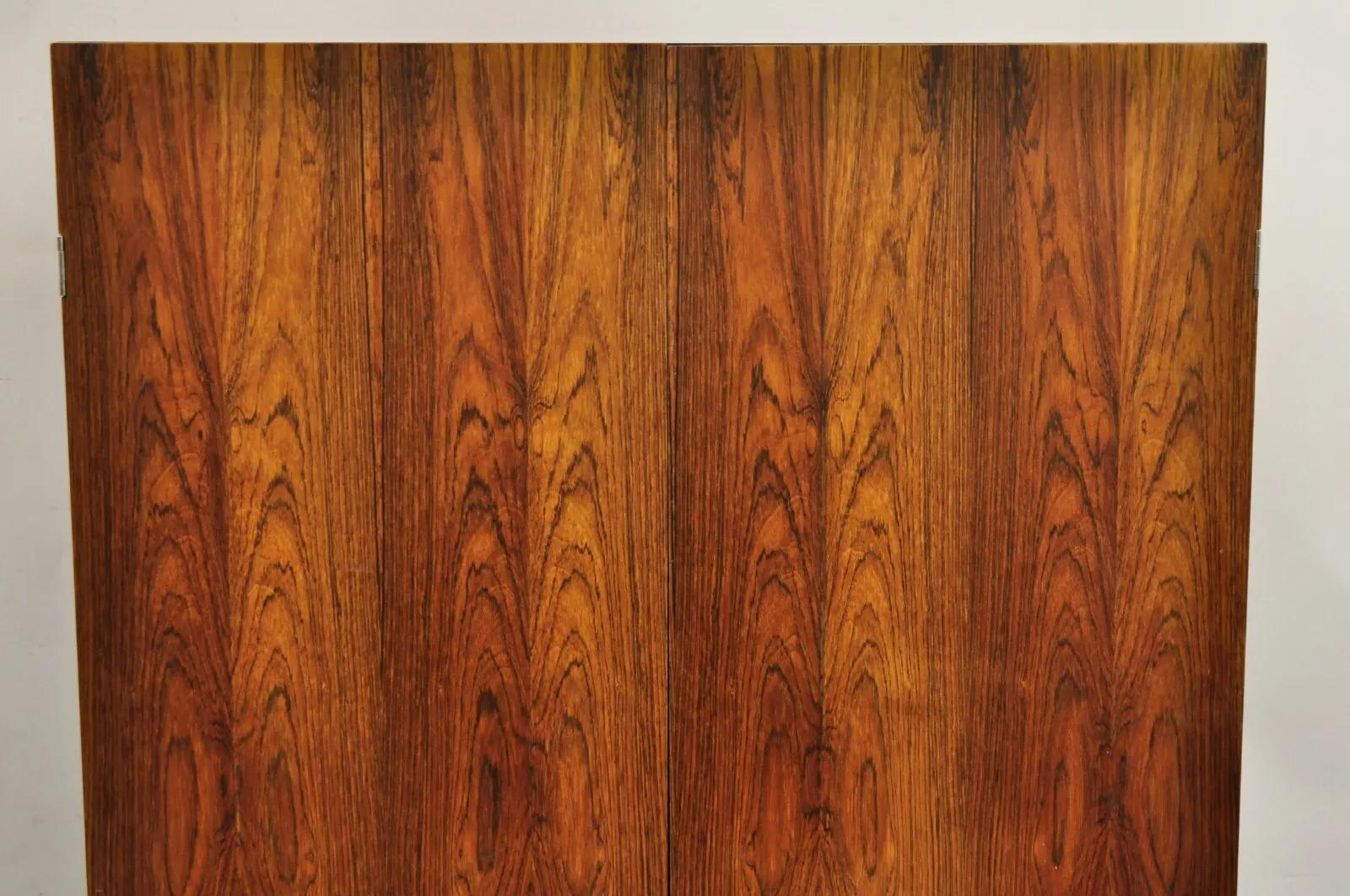 Dänische moderne Vintage-Kommode aus Rosenholz von Rougier, Mid-Century Modern, Vintage (Moderne der Mitte des Jahrhunderts) im Angebot