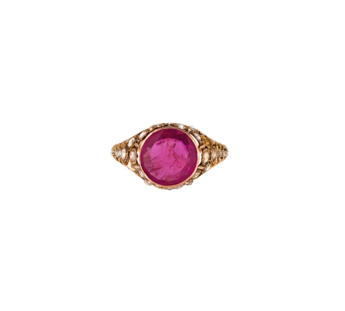 Women's or Men's Vintage 3.15 carat Burma Ruby & rose cut Diamond For Sale