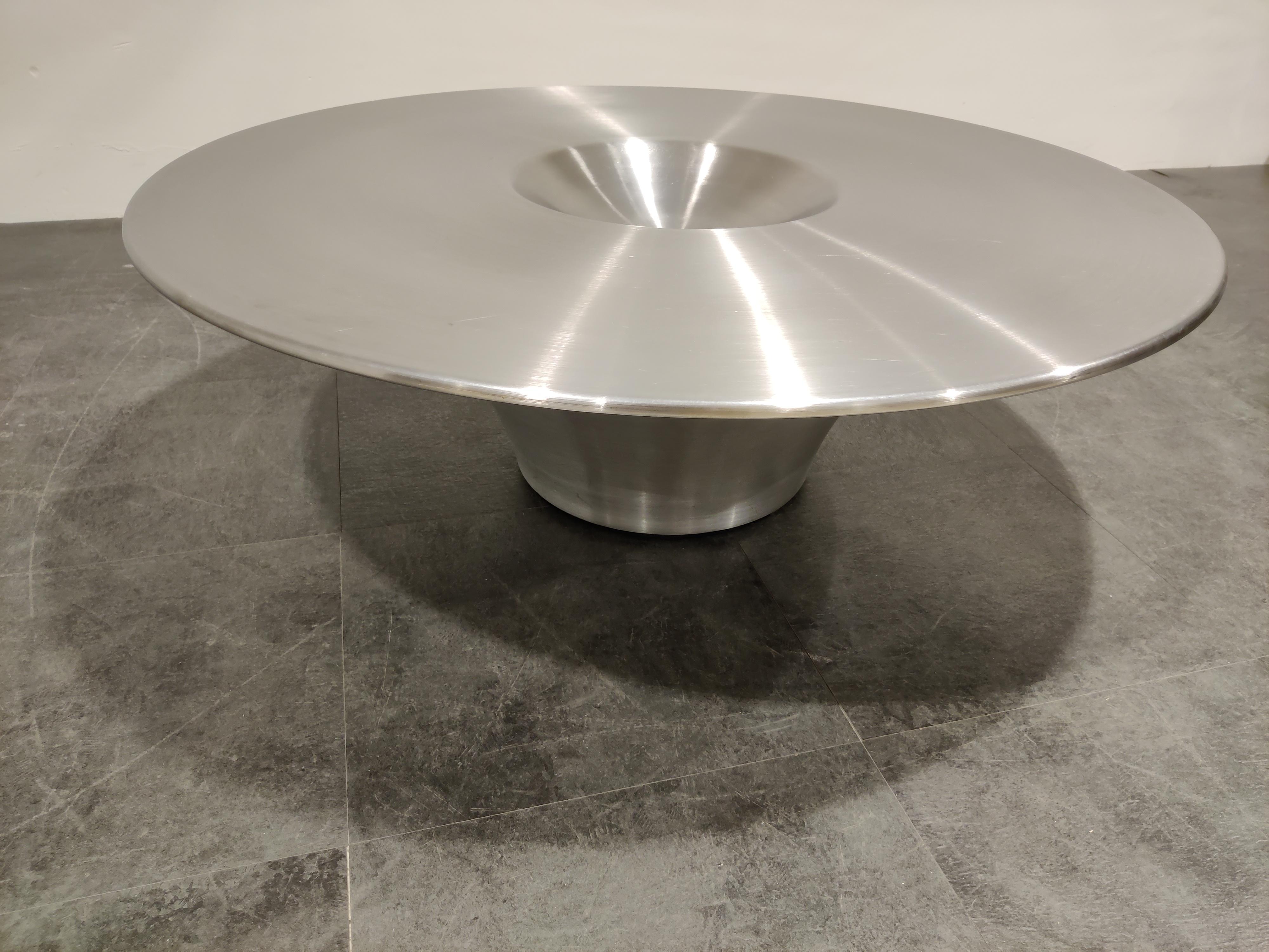 Contemporary Vintage Round Alien Coffee Table by Yasuhiro Shito for Cattelan, 2002