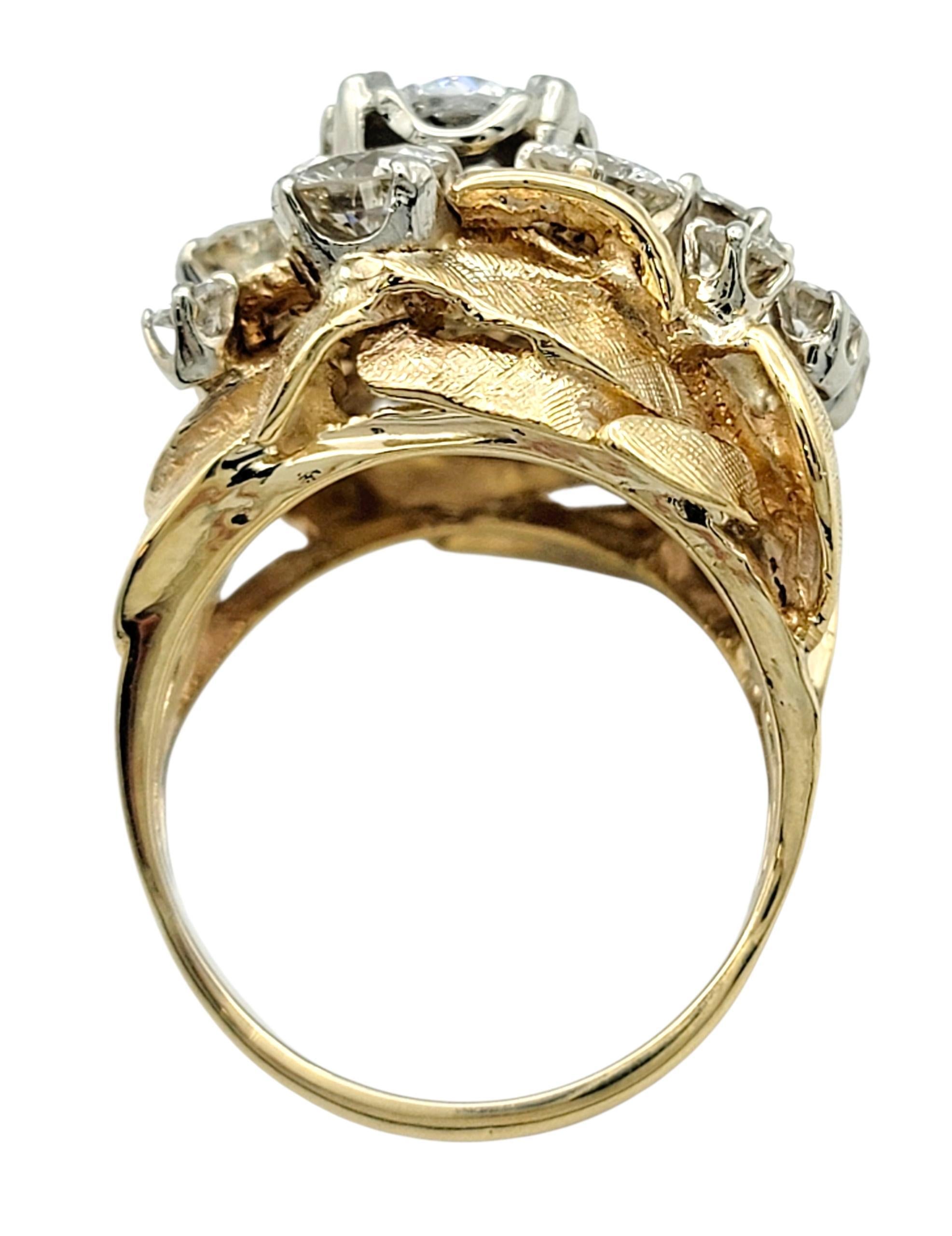 Vintage Round und Old European Cut Diamond Domed Cluster Ring in 14 Karat Gold im Angebot 2