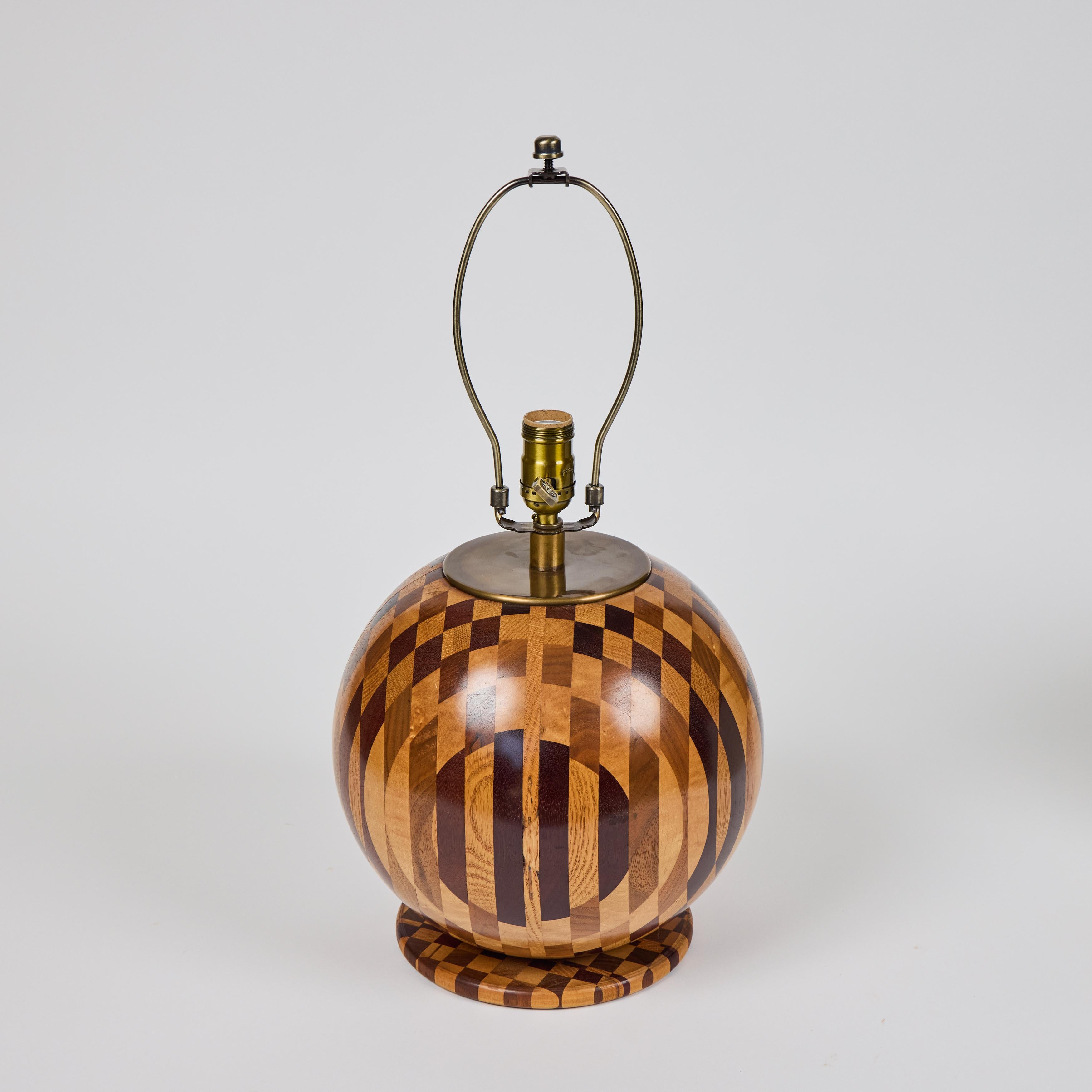 Vintage Round Ball Marquetry Wood Table Lamp For Sale 5