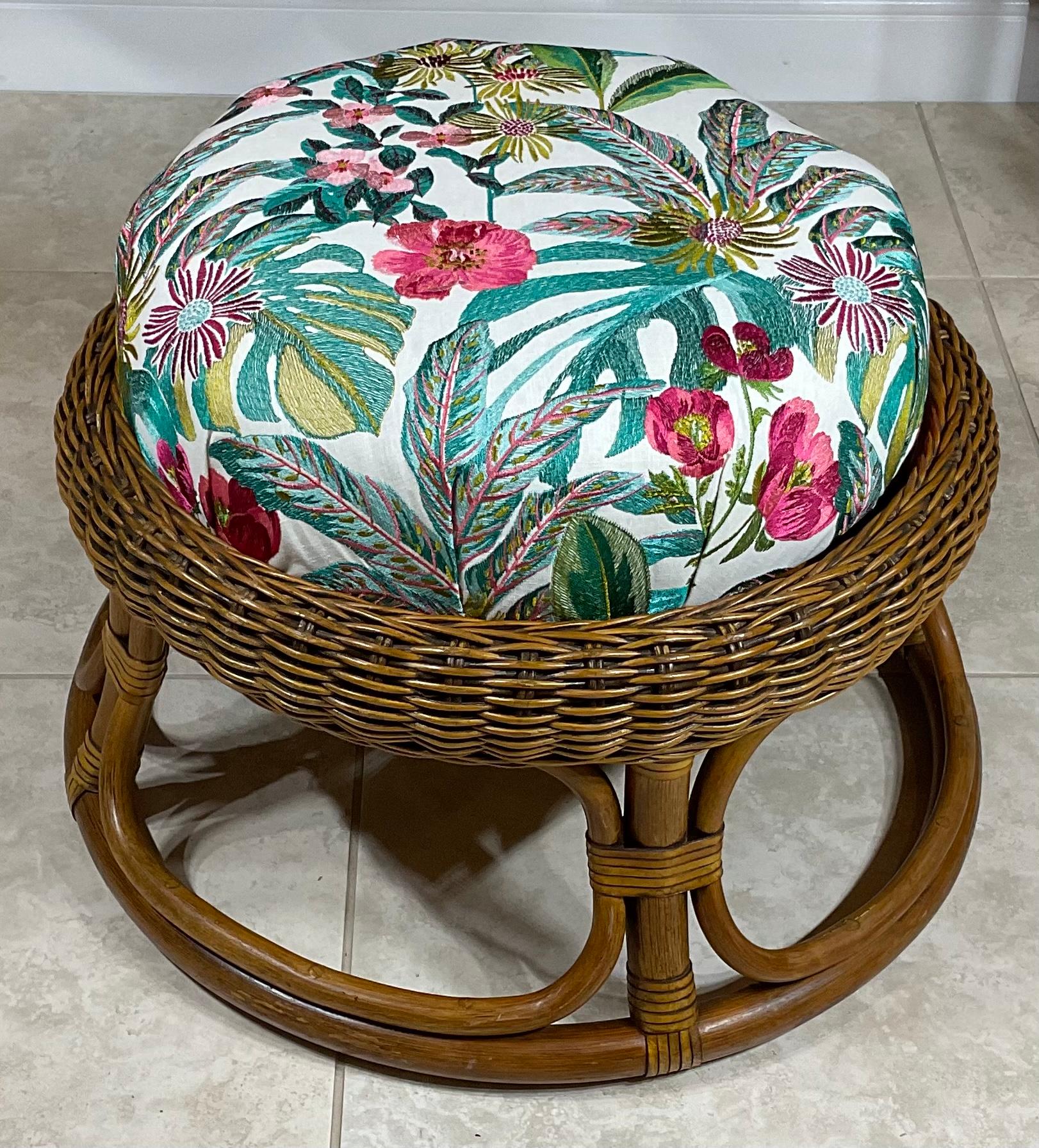 Vintage Round Bamboo Tropical Style Stool 5