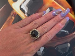 Vintage Round Black Jade Ring with Leaf Design, 14k Yellow Gold