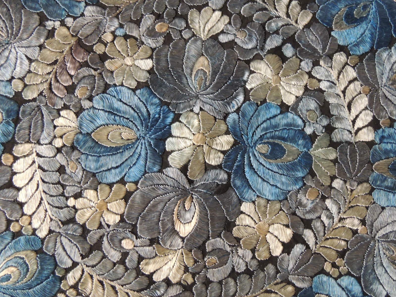 Hungarian Vintage Round Blue and Black Silk Embroidered Table Topper
