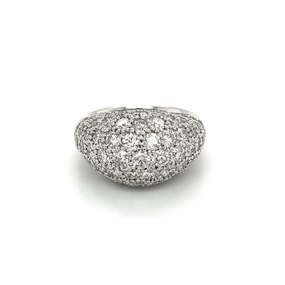 Vintage Round Brilliant Cut Pave Diamond Dome Platinum Ring In Excellent Condition For Sale In Montreal, QC