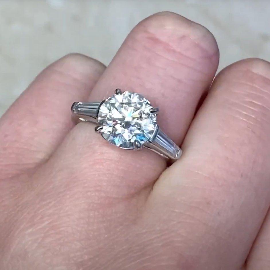 De las mujeres Anillo de compromiso de diamante brillante redondo vintage (GIA aprox. 3,00 quilates) en venta