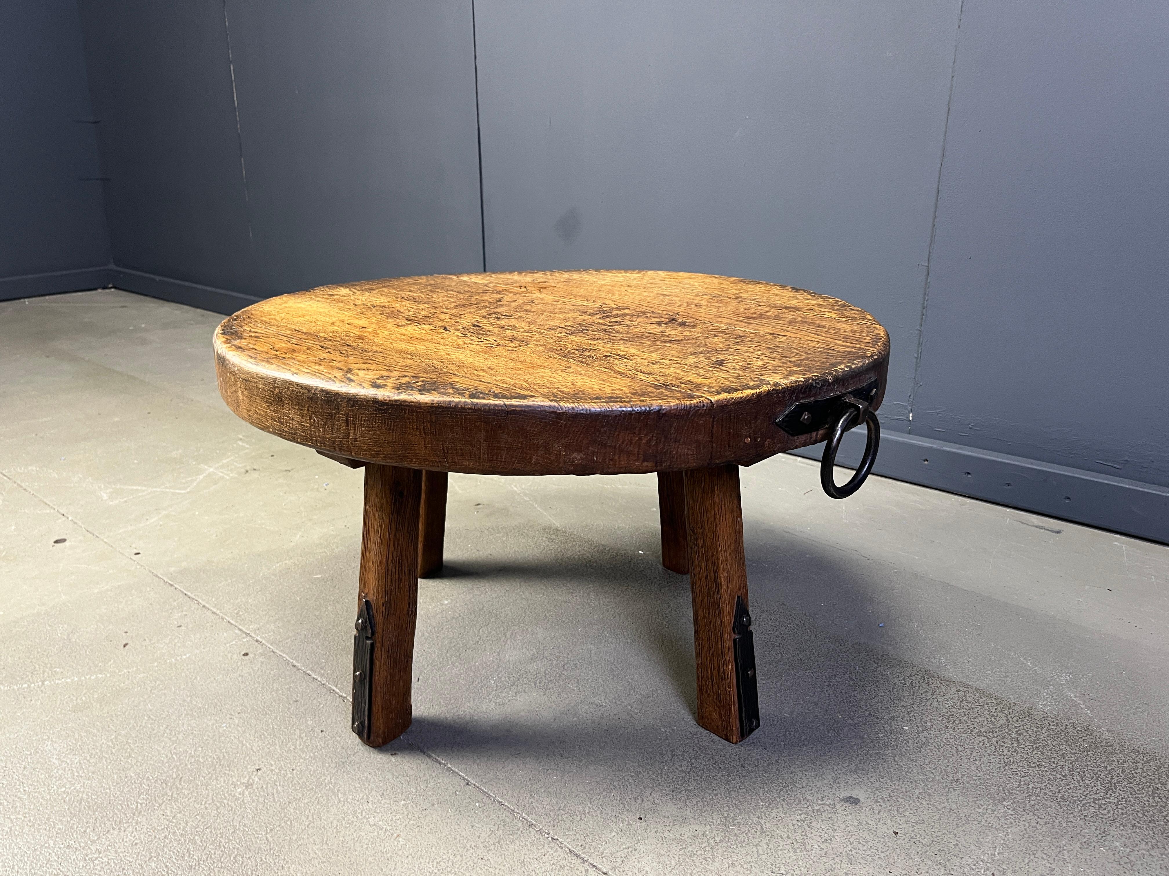 Steel Vintage round brutalist coffee table, 1960s For Sale