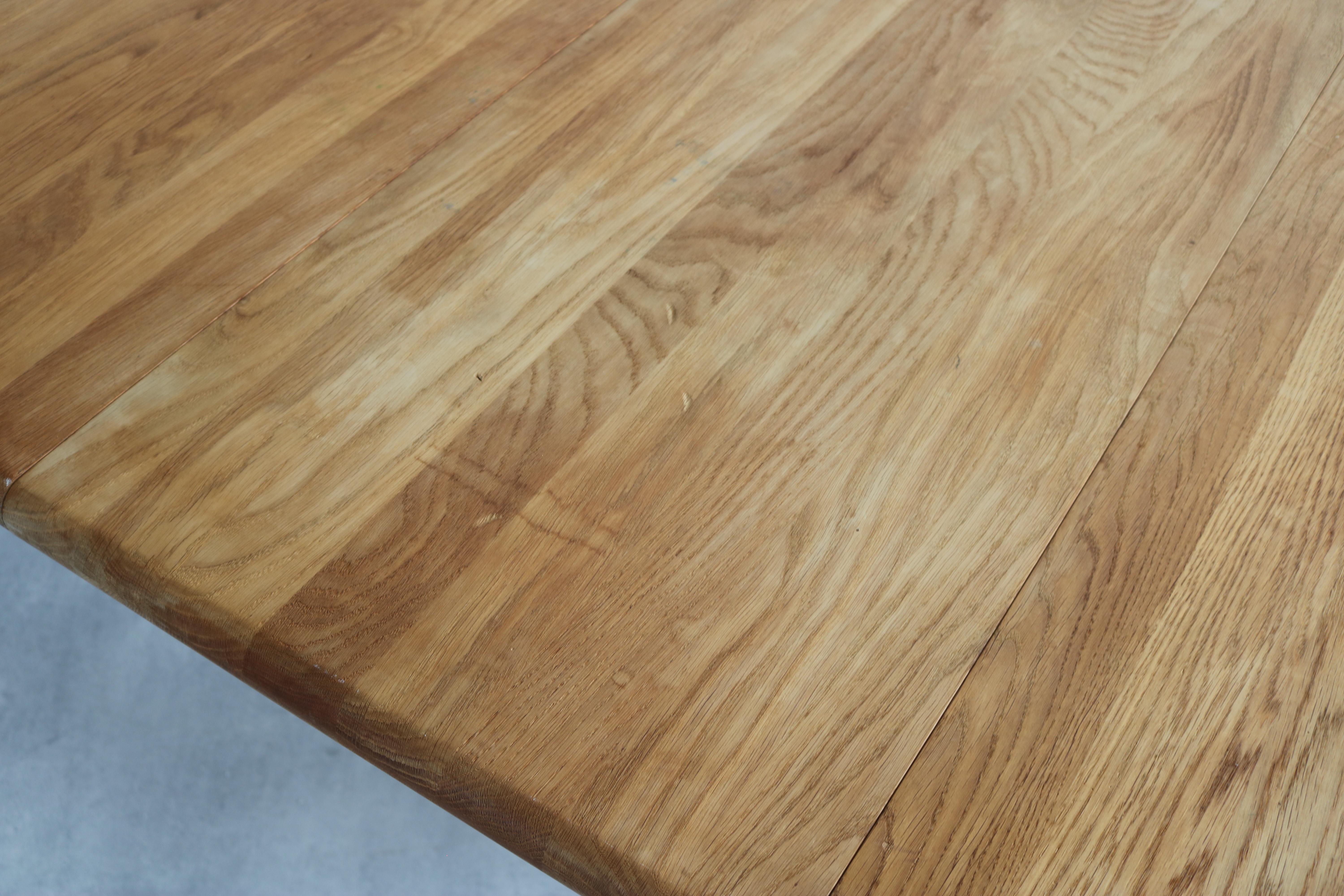 vintage round dining table  table  extendable  Denmark 10