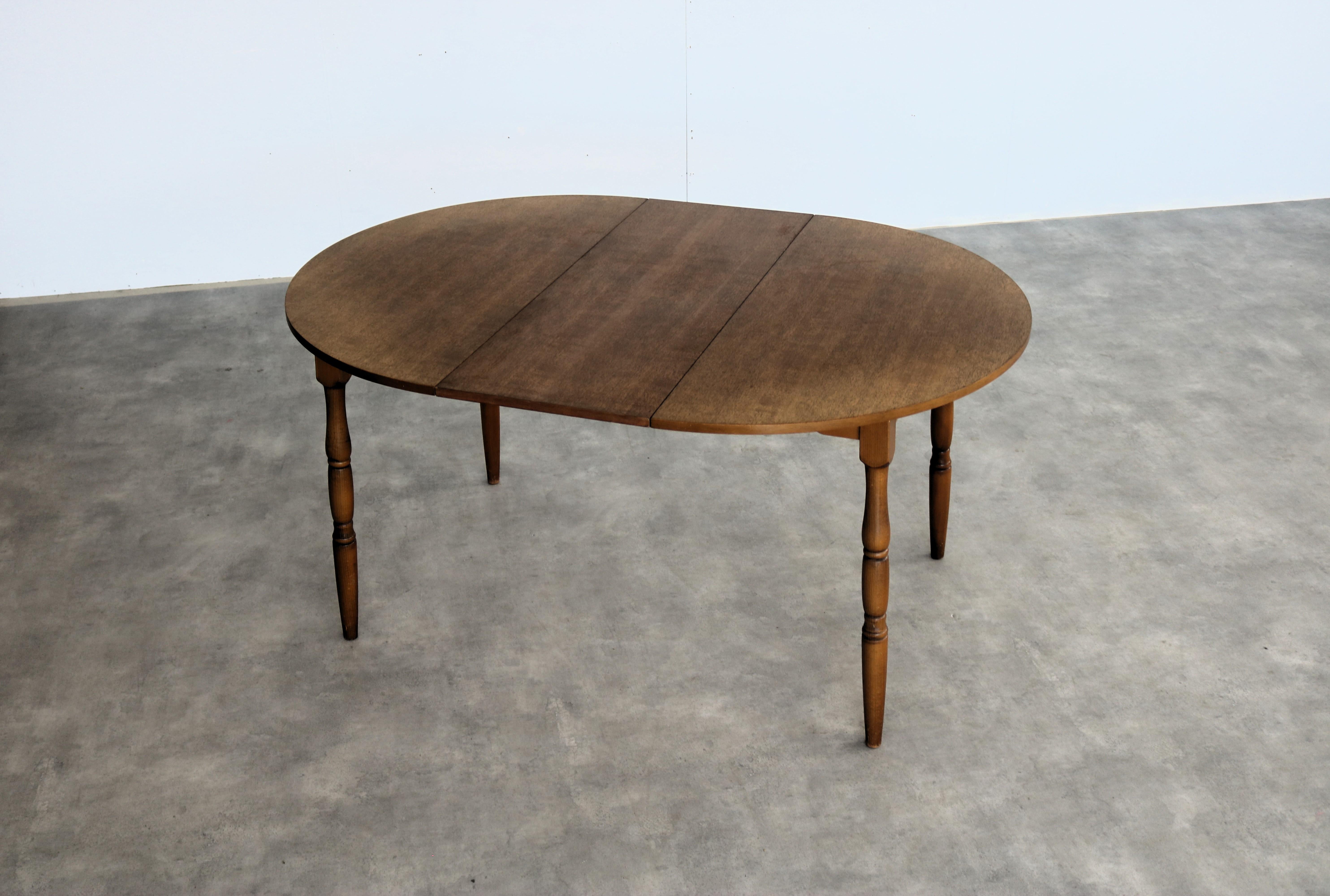 Vintage round dining table  table  extendable  Swedish For Sale 4