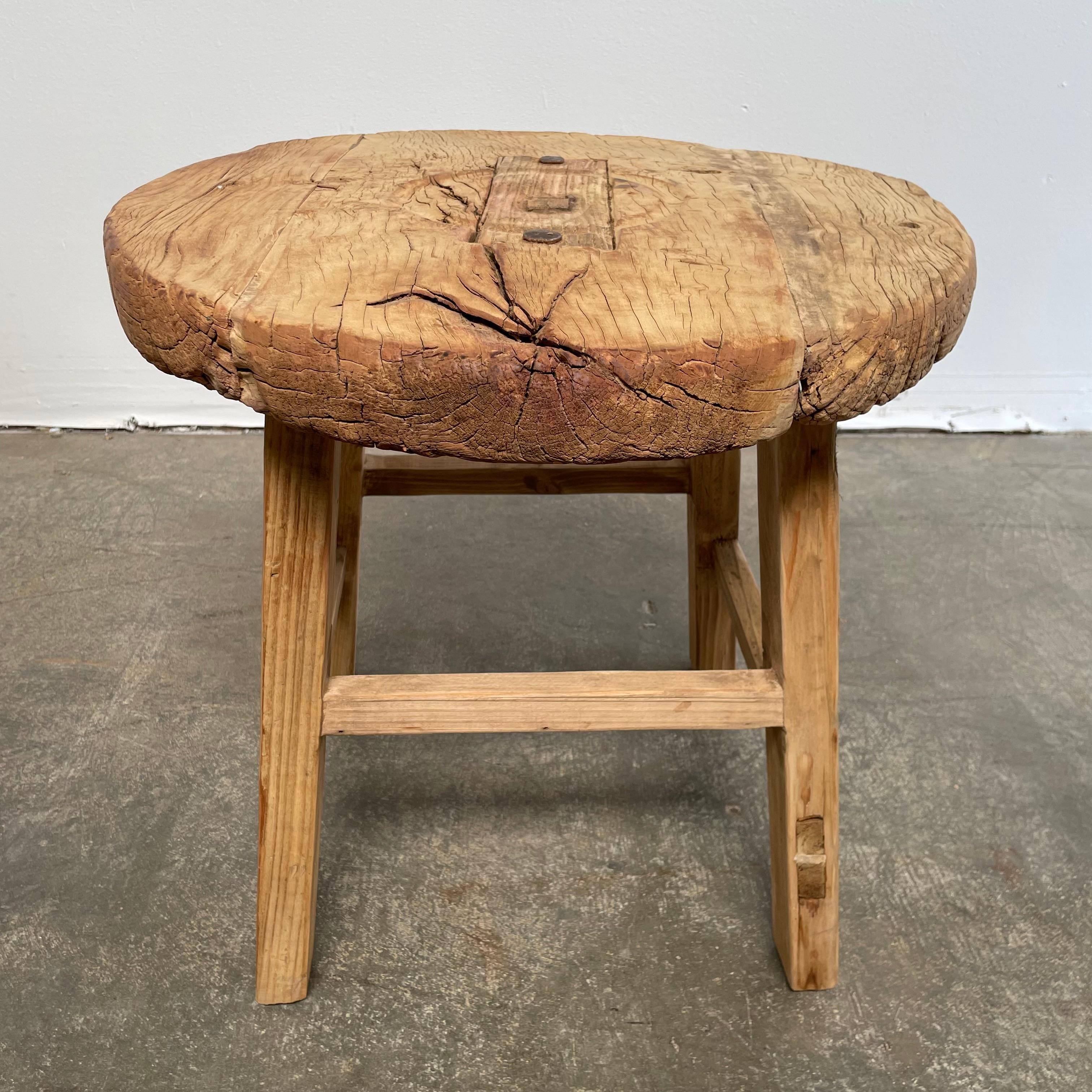 Vintage Round Elm Wood Side Table In Good Condition In Brea, CA