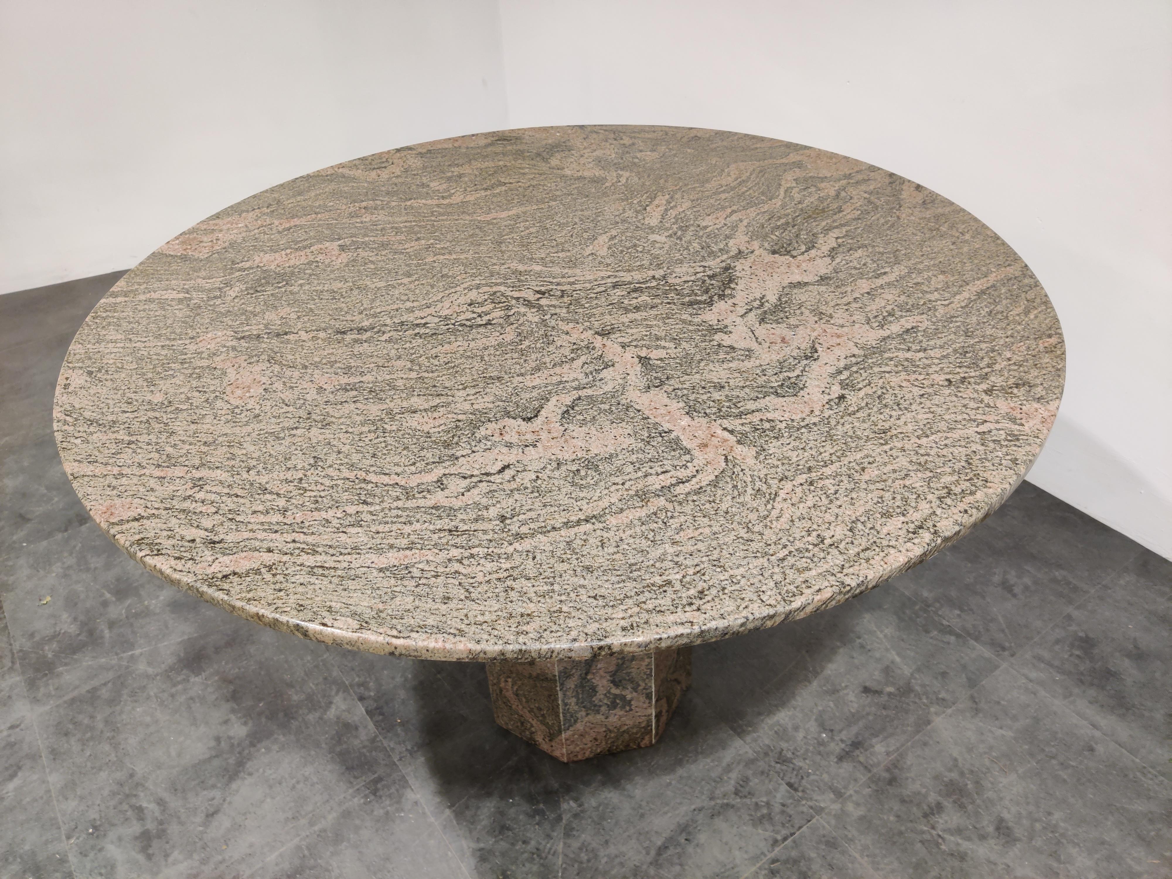 Vintage Round Granite Center Table, 1970s In Good Condition In HEVERLEE, BE