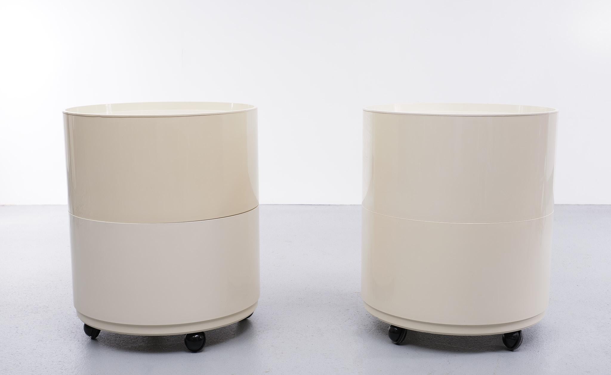 Italian Vintage Round Kartell Componibili Cabinets Anna Castelli Ferrieri 1970s Italy