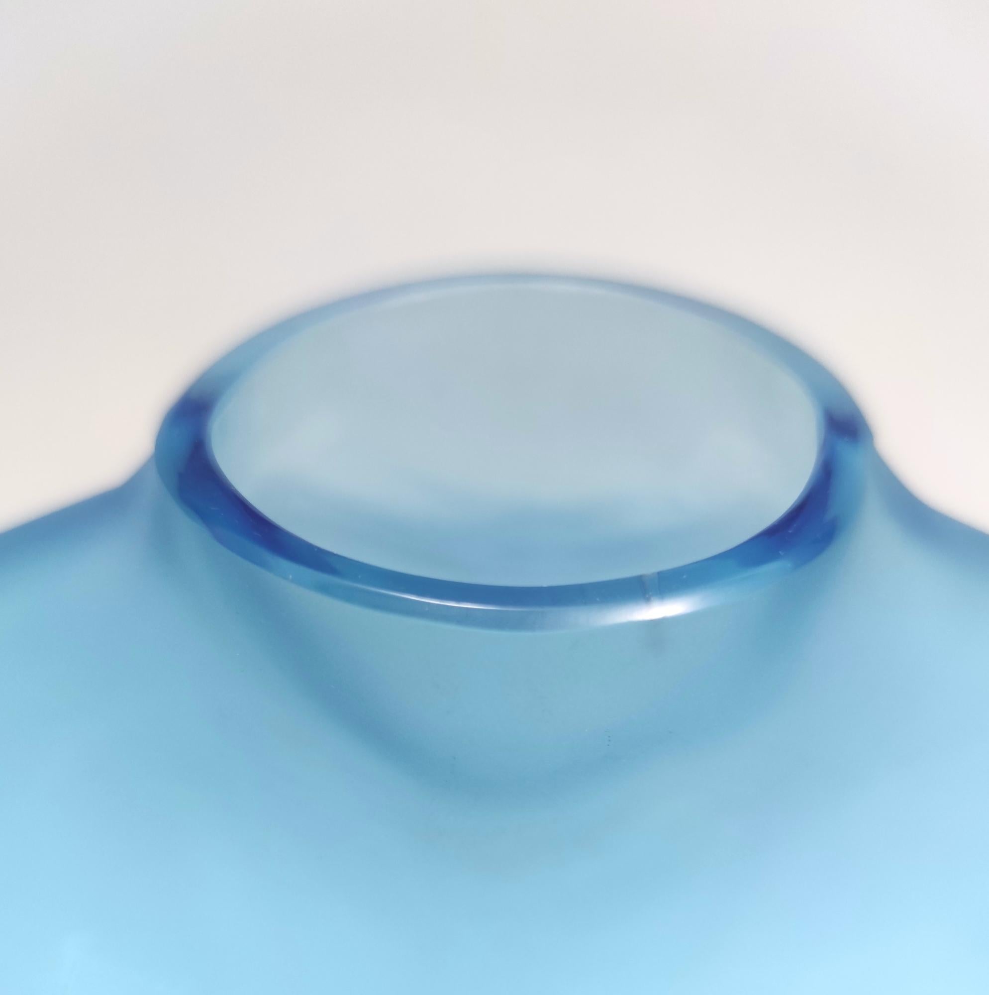 Postmodern Round Light Blue Murano Glass Bottle by Alfredo Barbini, Italy, 1980s For Sale 1
