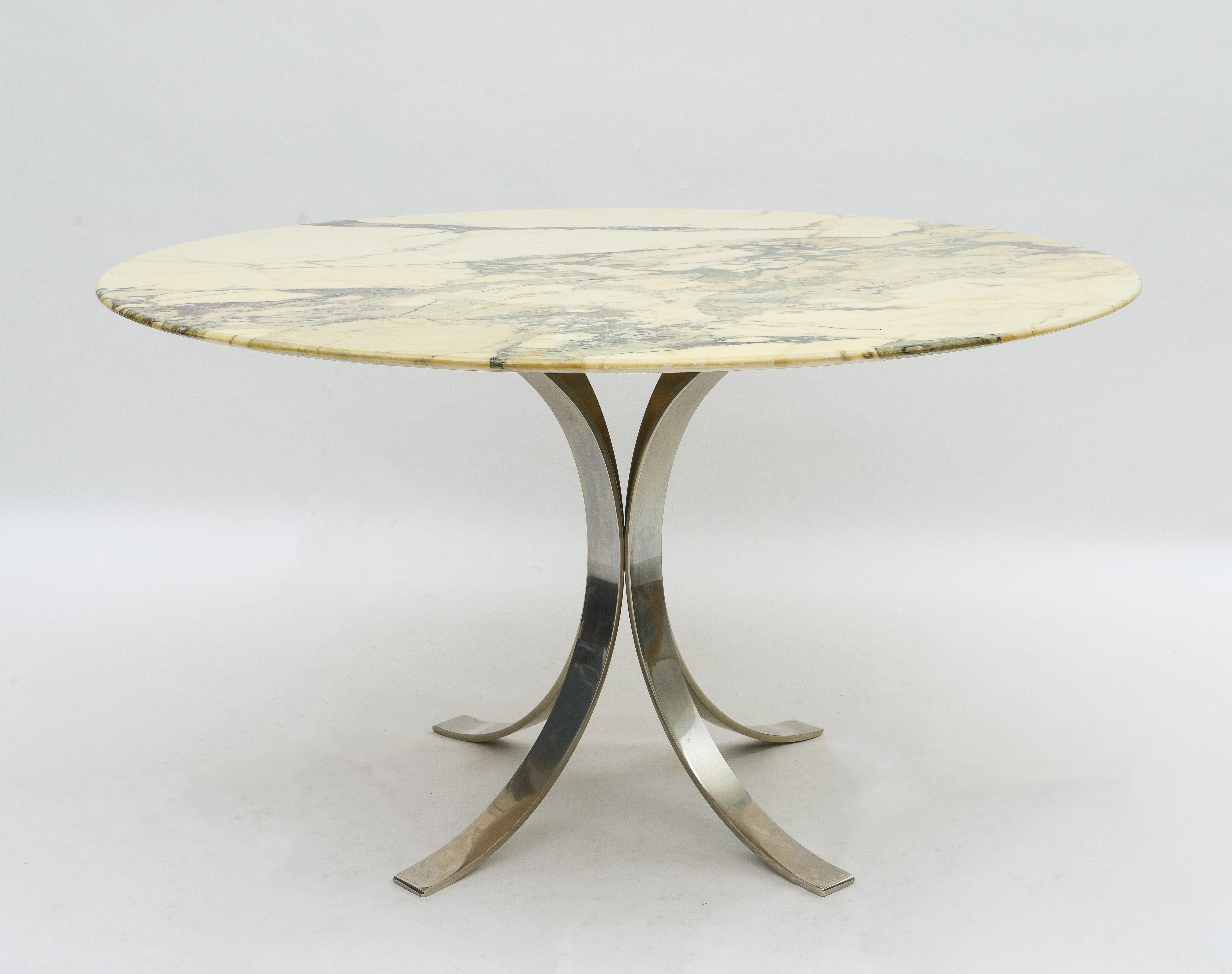 Vintage Osvaldo Borsani T69 Round Marble and Chrome Pedestal Dining Table In Good Condition For Sale In New York, NY