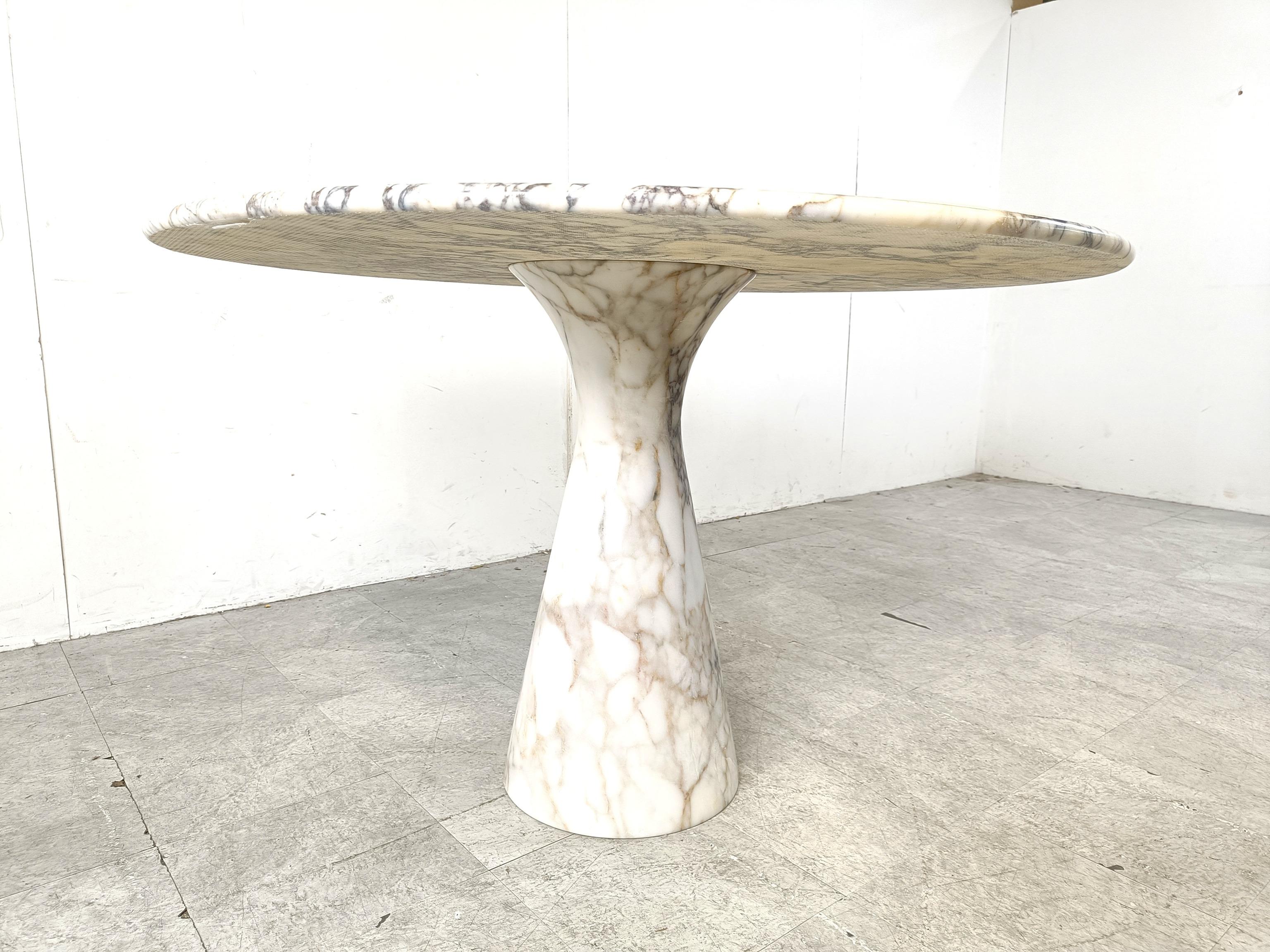 Vintage round marble dining table 1970s 5