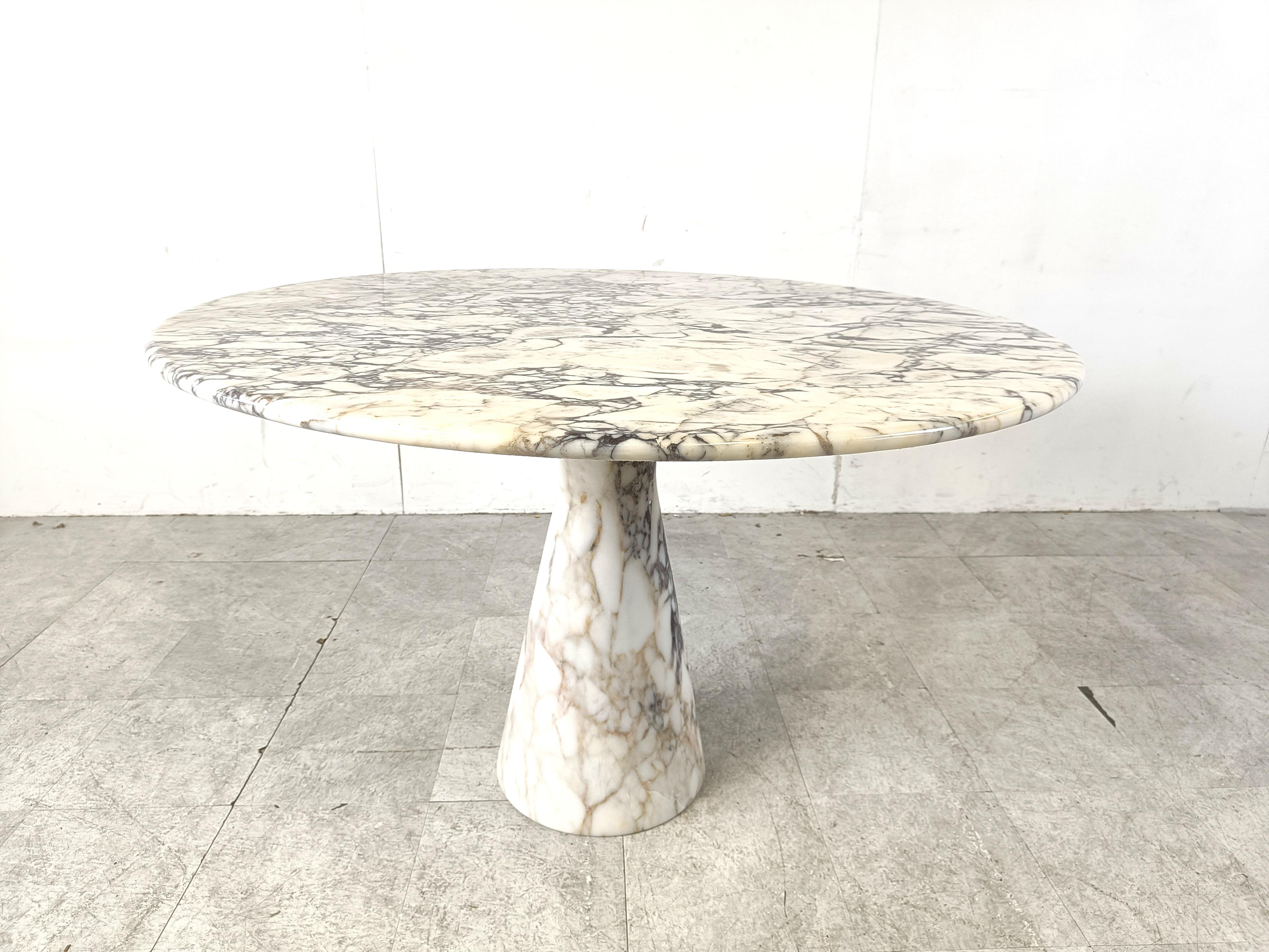 Italian Vintage round marble dining table 1970s