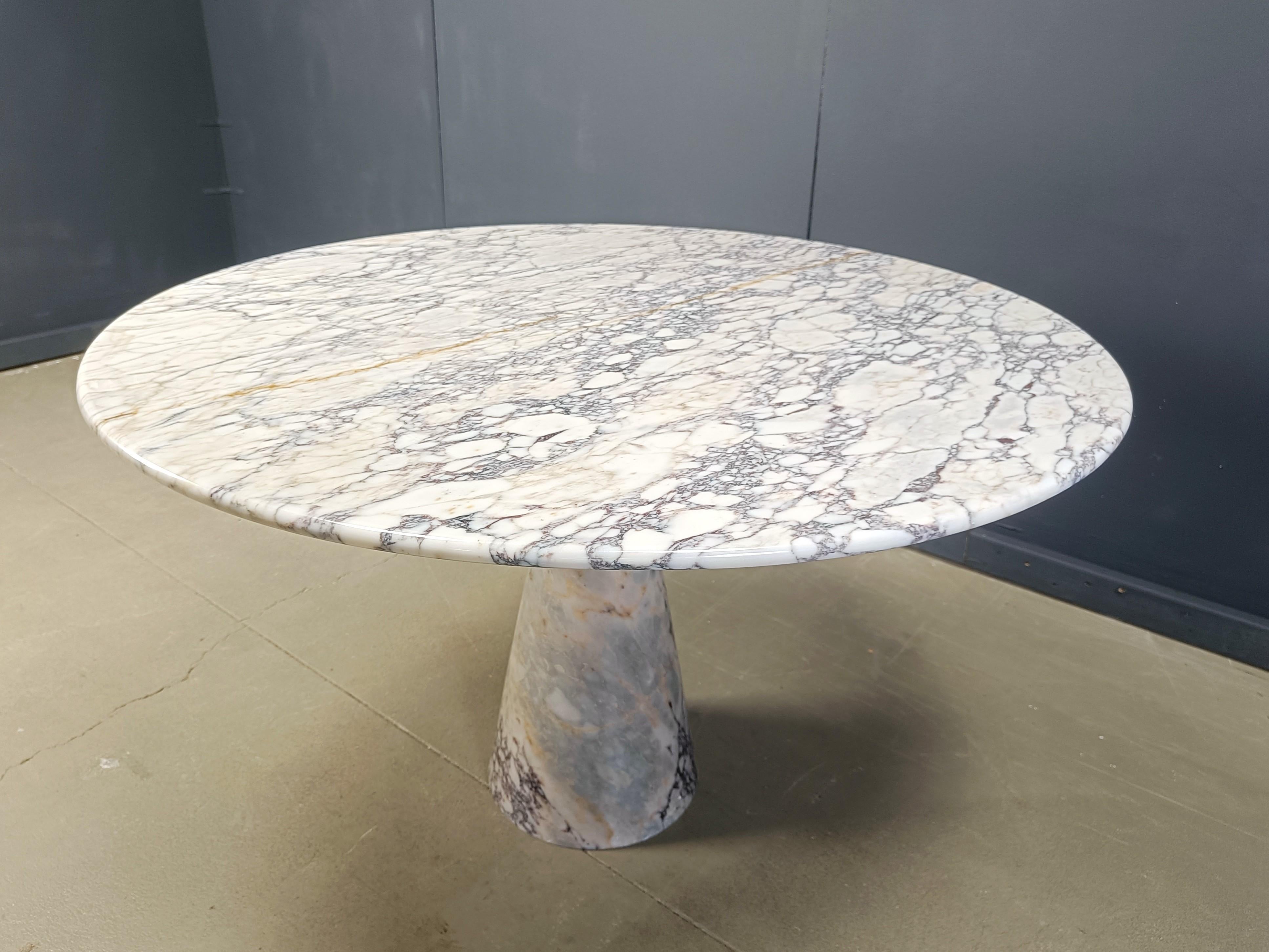 Fin du 20e siècle Table de salle à manger ronde en marbre vintage 1970 en vente