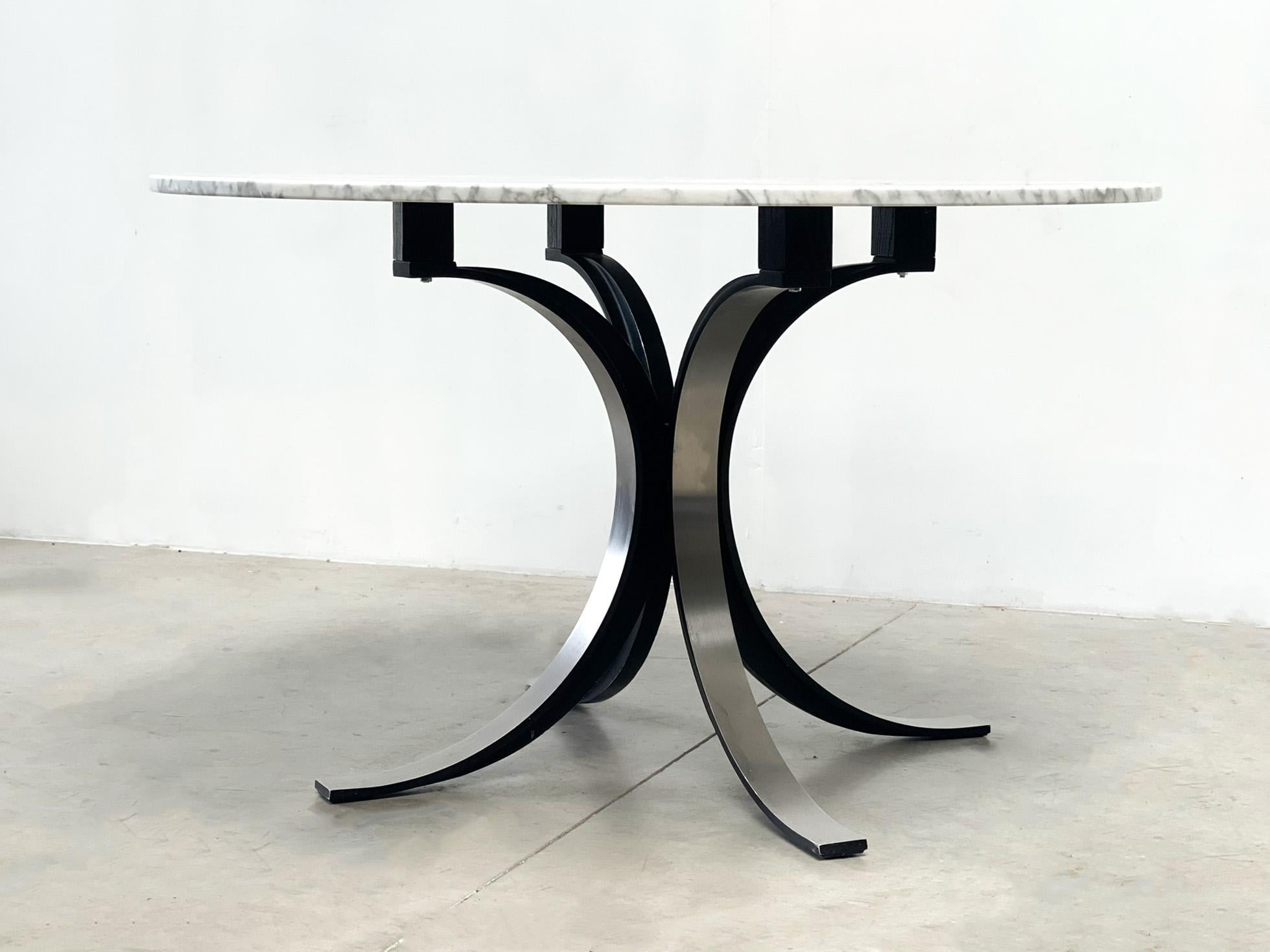 Fin du 20e siècle Table de salle à manger ronde vintage en marbre modèle T69 d'Osvaldo Borsani pour Tecno, 1970  en vente