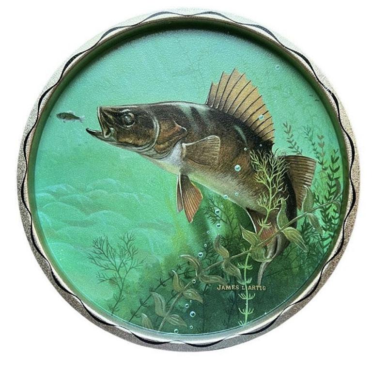 American Vintage Round Metal Green Serving Tray with Fish Motif James L Artig For Sale