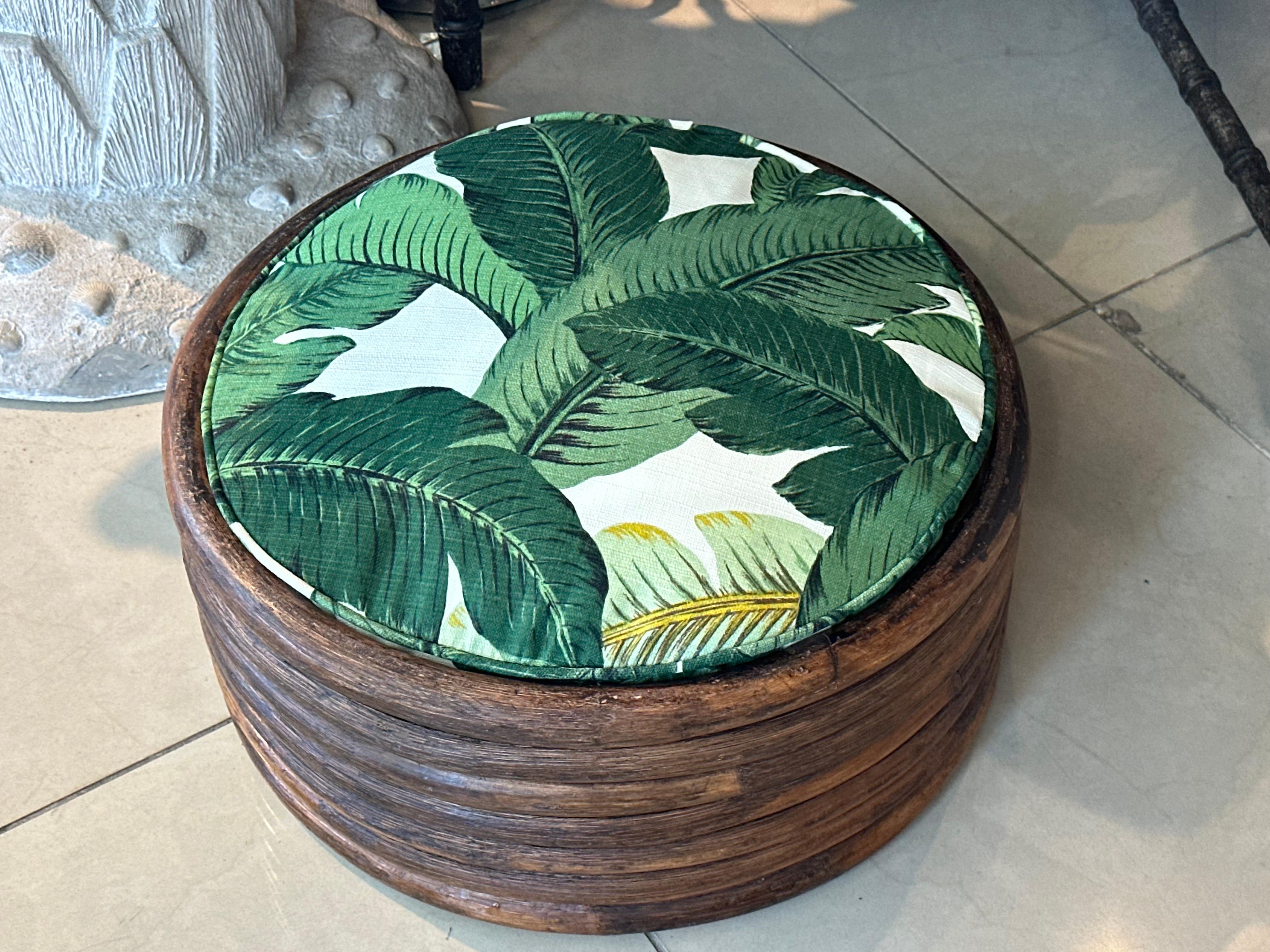 Vintage Round Rattan Tropical Palm Leaf Palm Beach Dog Pet Bed New Upholstery For Sale 5