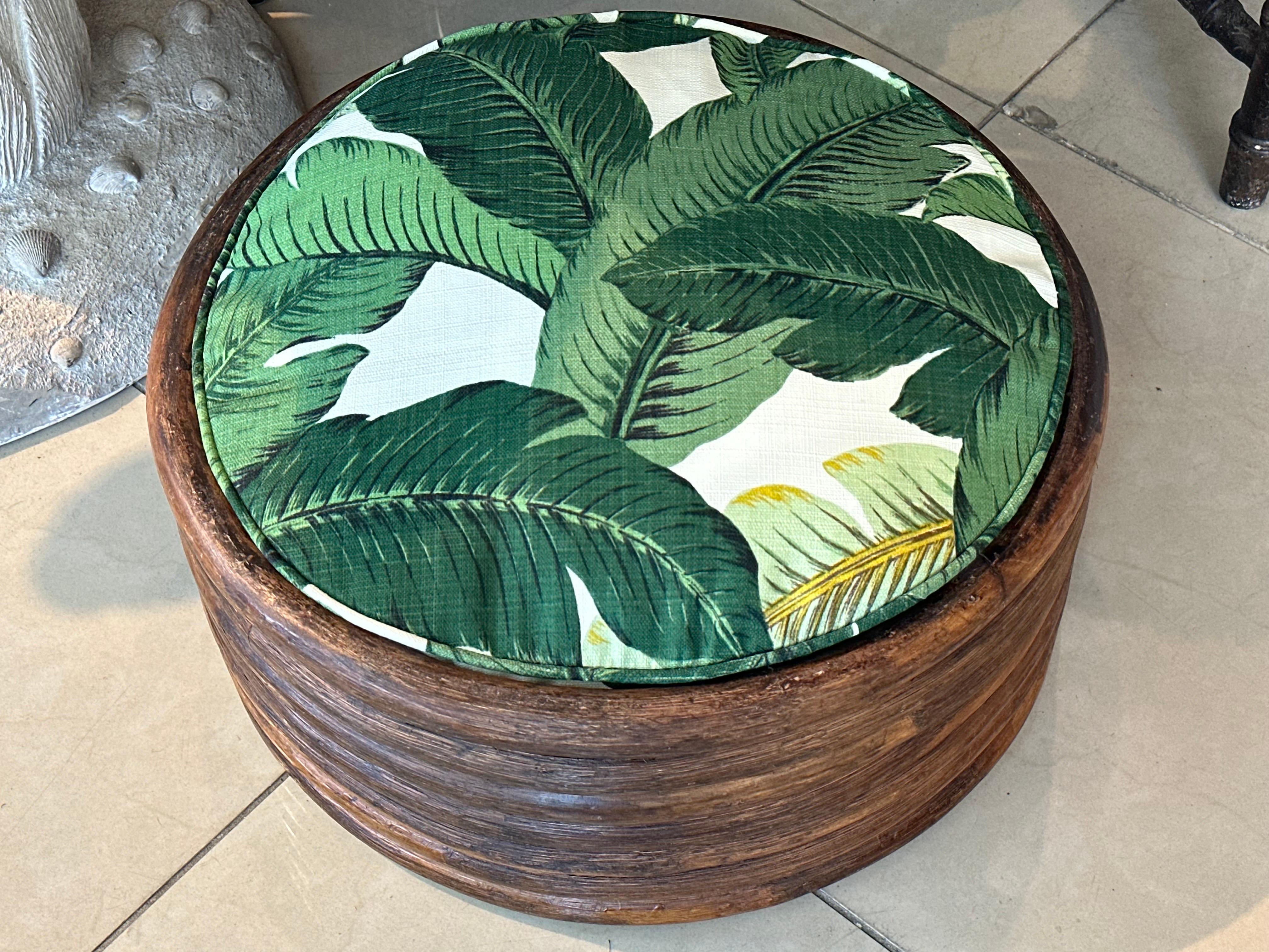 Hollywood Regency Vintage Round Rattan Tropical Palm Leaf Palm Beach Dog Pet Bed New Upholstery For Sale