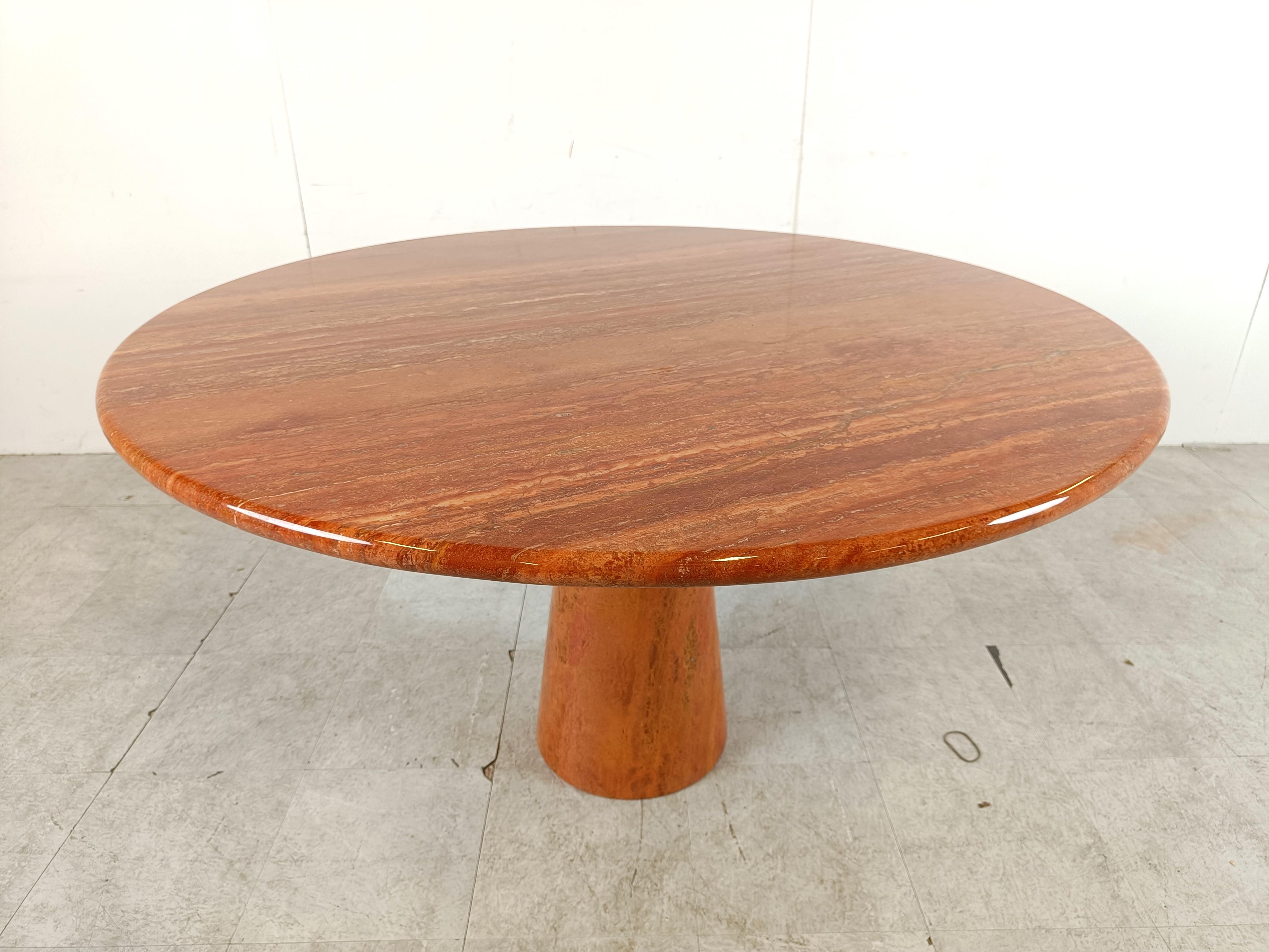 Vintage round red travertine dining table, 1970s For Sale 2