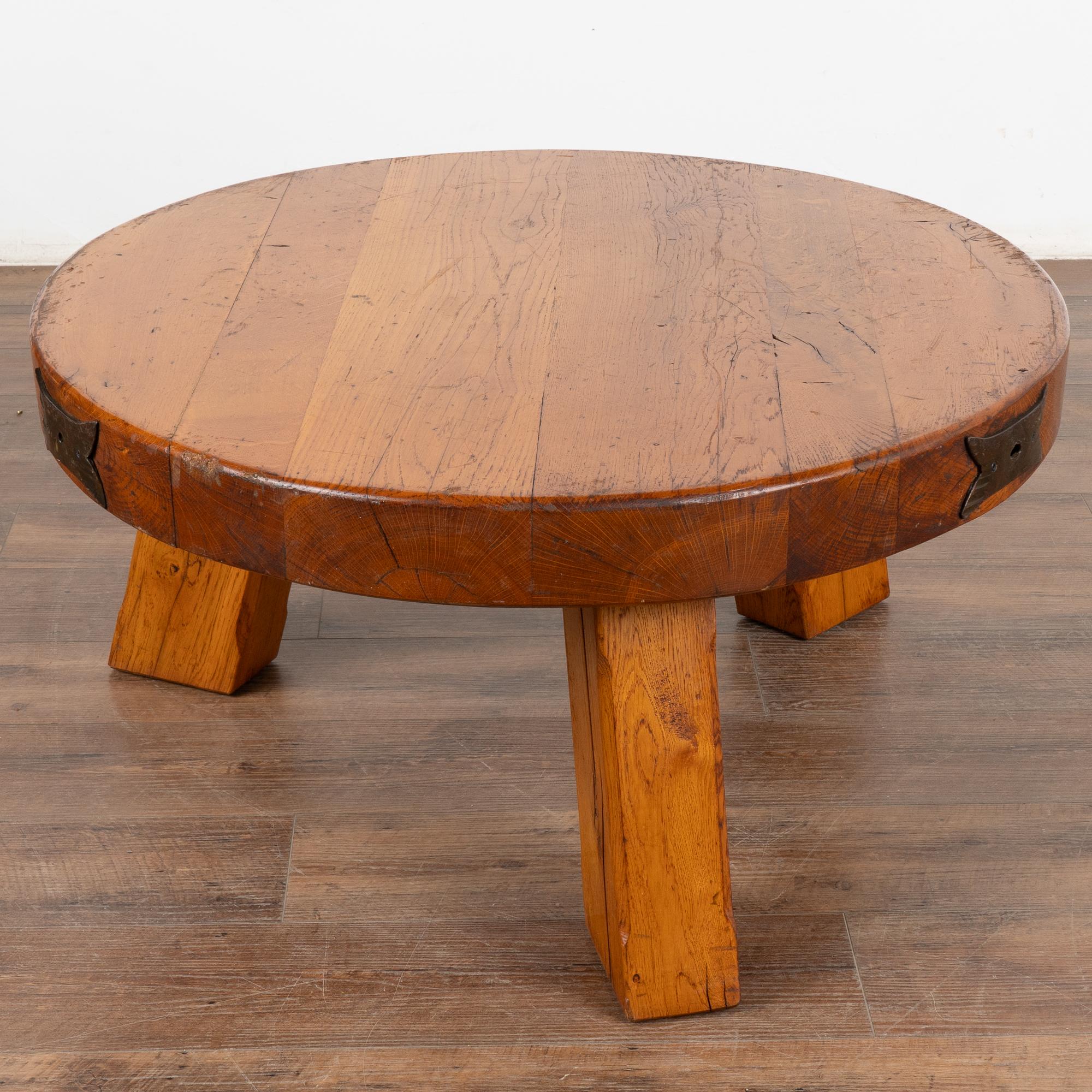 Vintage Round Rustic Oak Coffee Table, France circa 1960-70 5