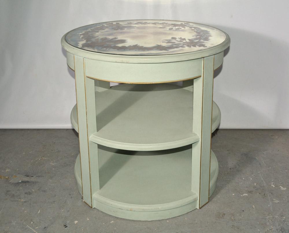 round side table with lamp