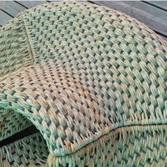 Sofá redondo vintage de hierba marina trenzada y ratán