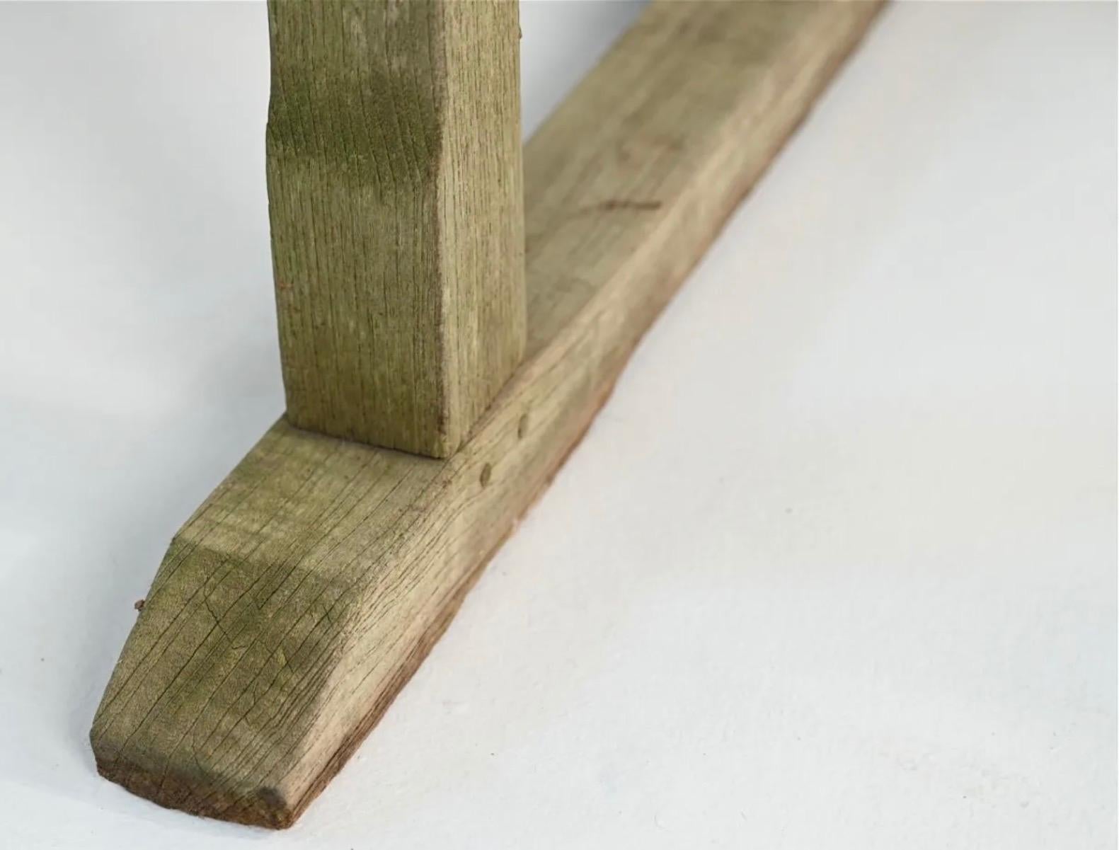 Runder Esstisch für den Außenbereich aus Teakholz für den Garten im Angebot 4