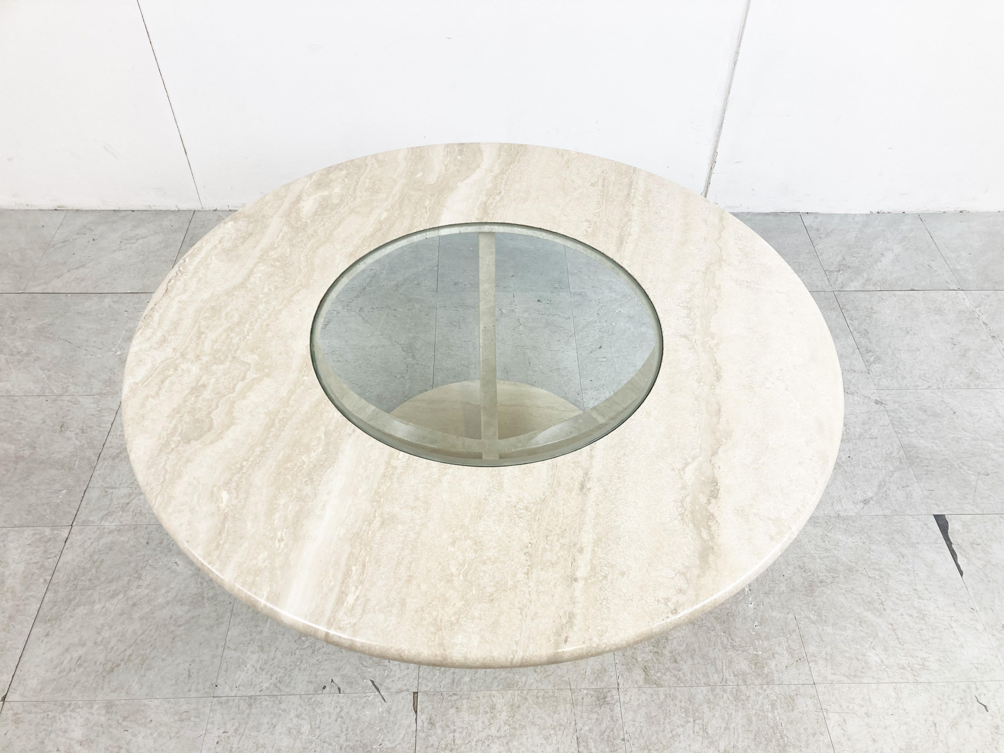 Vintage Round Travertine Coffee Table, 1970s In Good Condition For Sale In HEVERLEE, BE