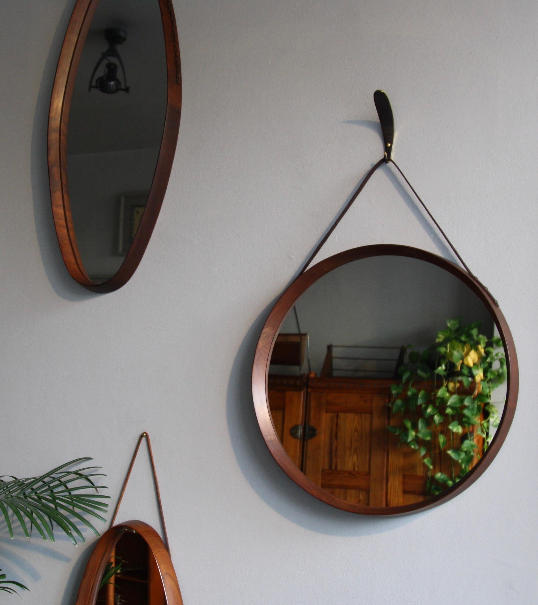 round mirror with leather strap