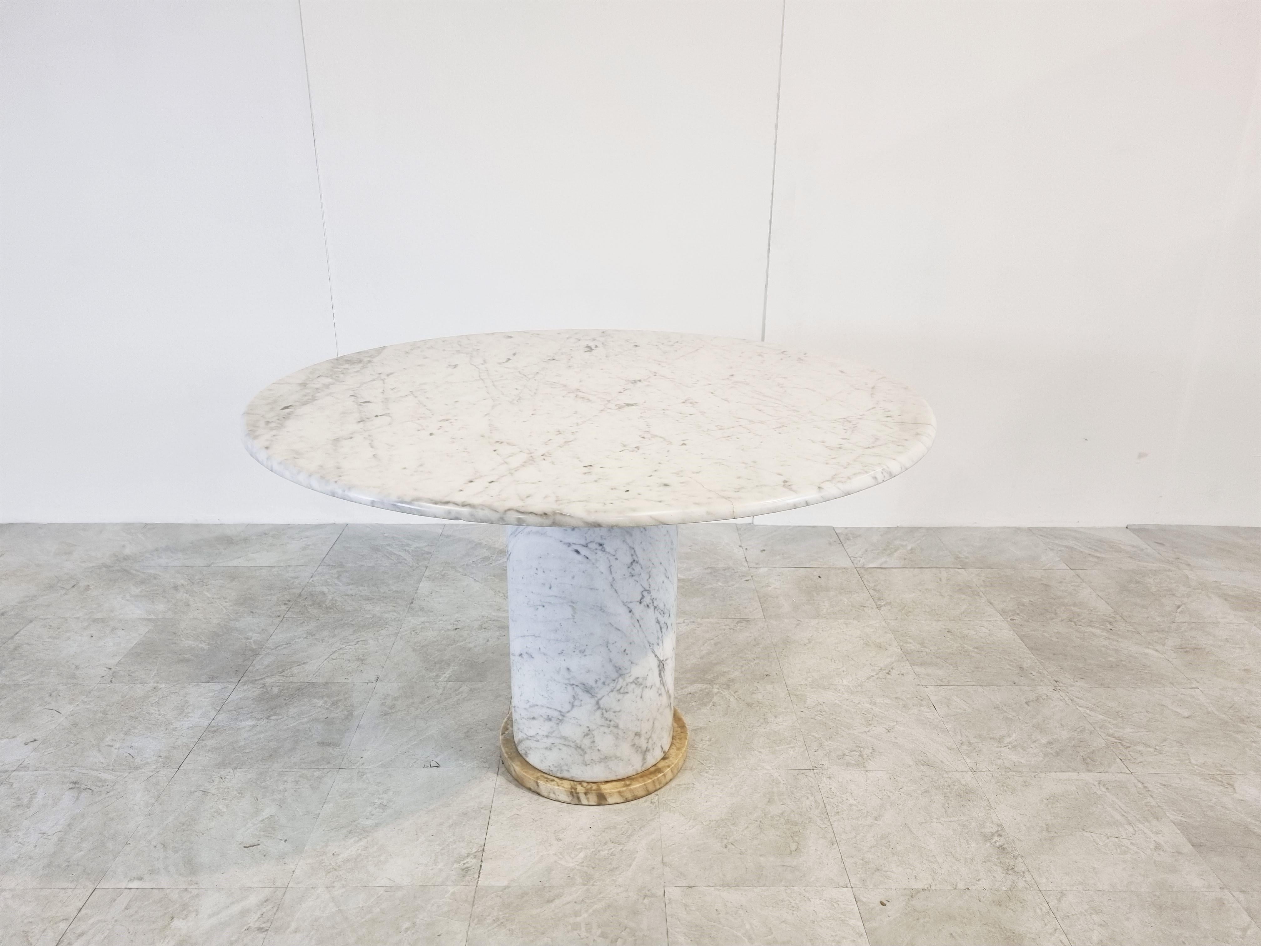 Mid-Century Modern Vintage Round White Marble Dining Table, 1970s