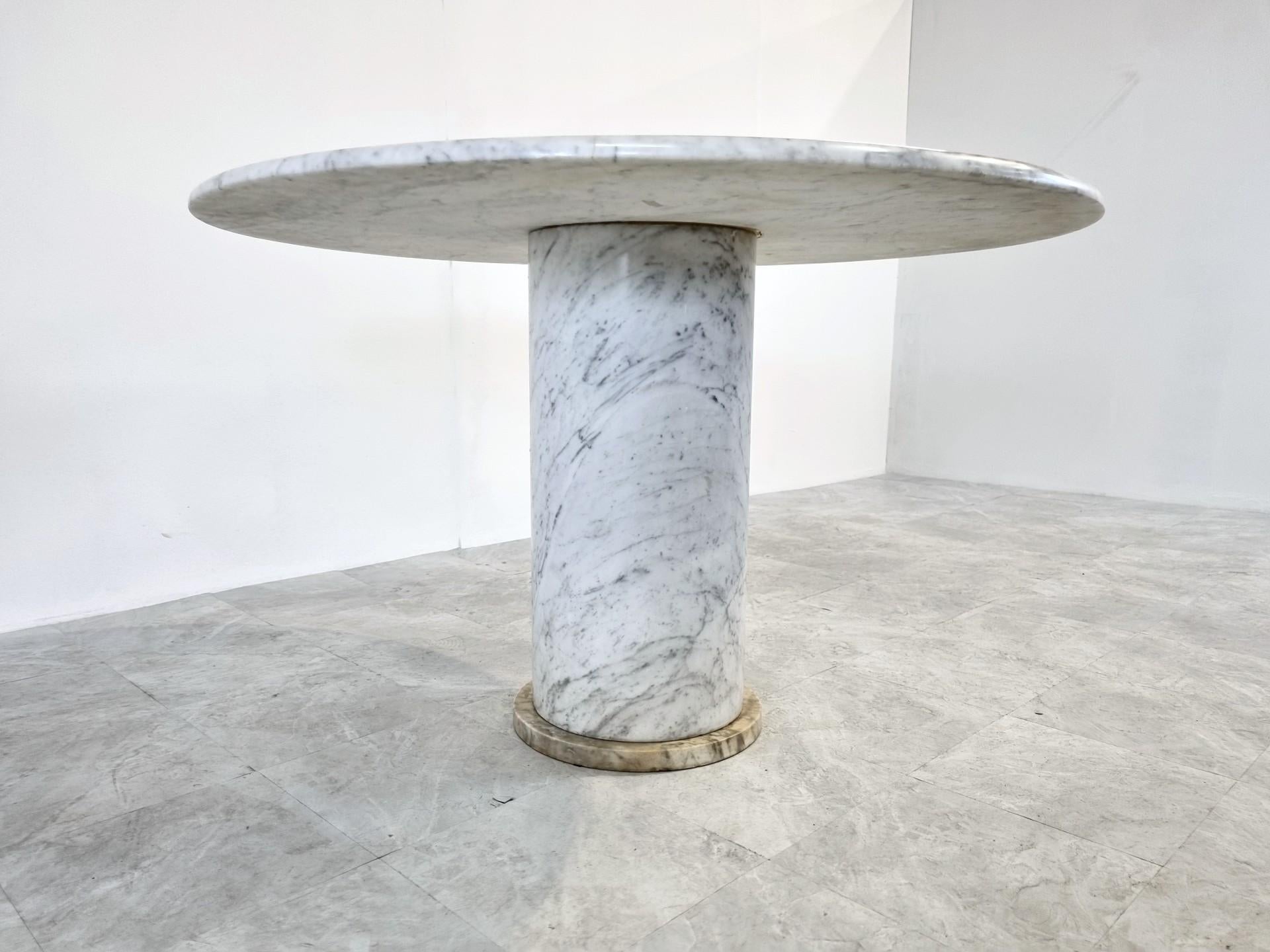 Vintage Round White Marble Dining Table, 1970s 2