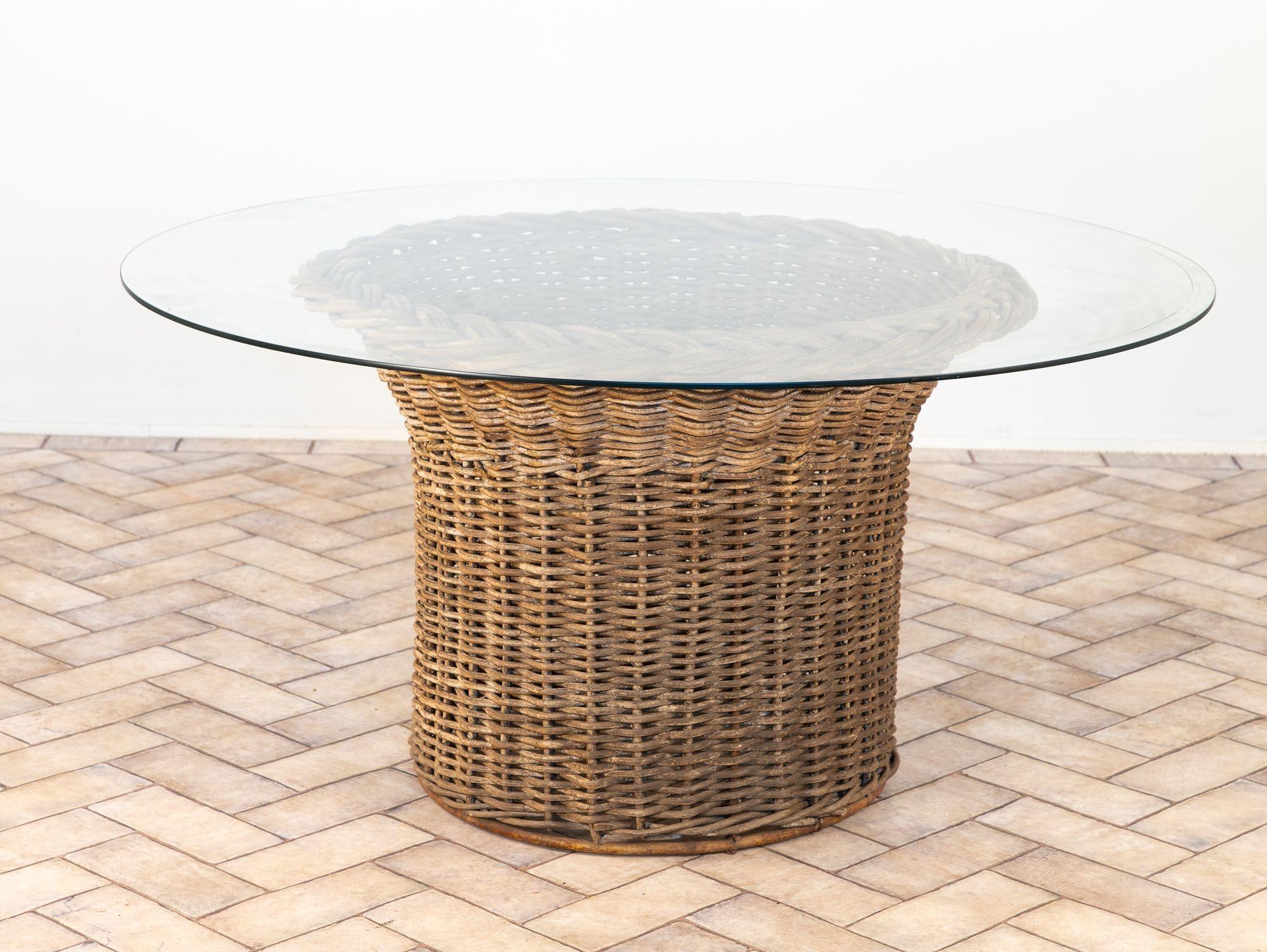 Vintage Round Wicker and Glass Side Table, France 1960s For Sale 2
