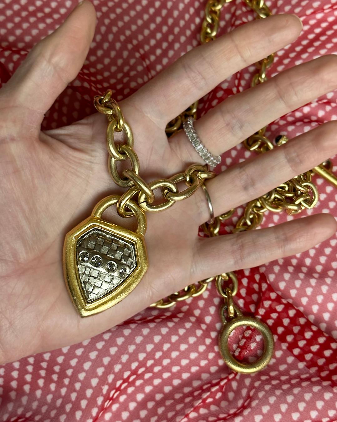 roxanne assoulin heart necklace