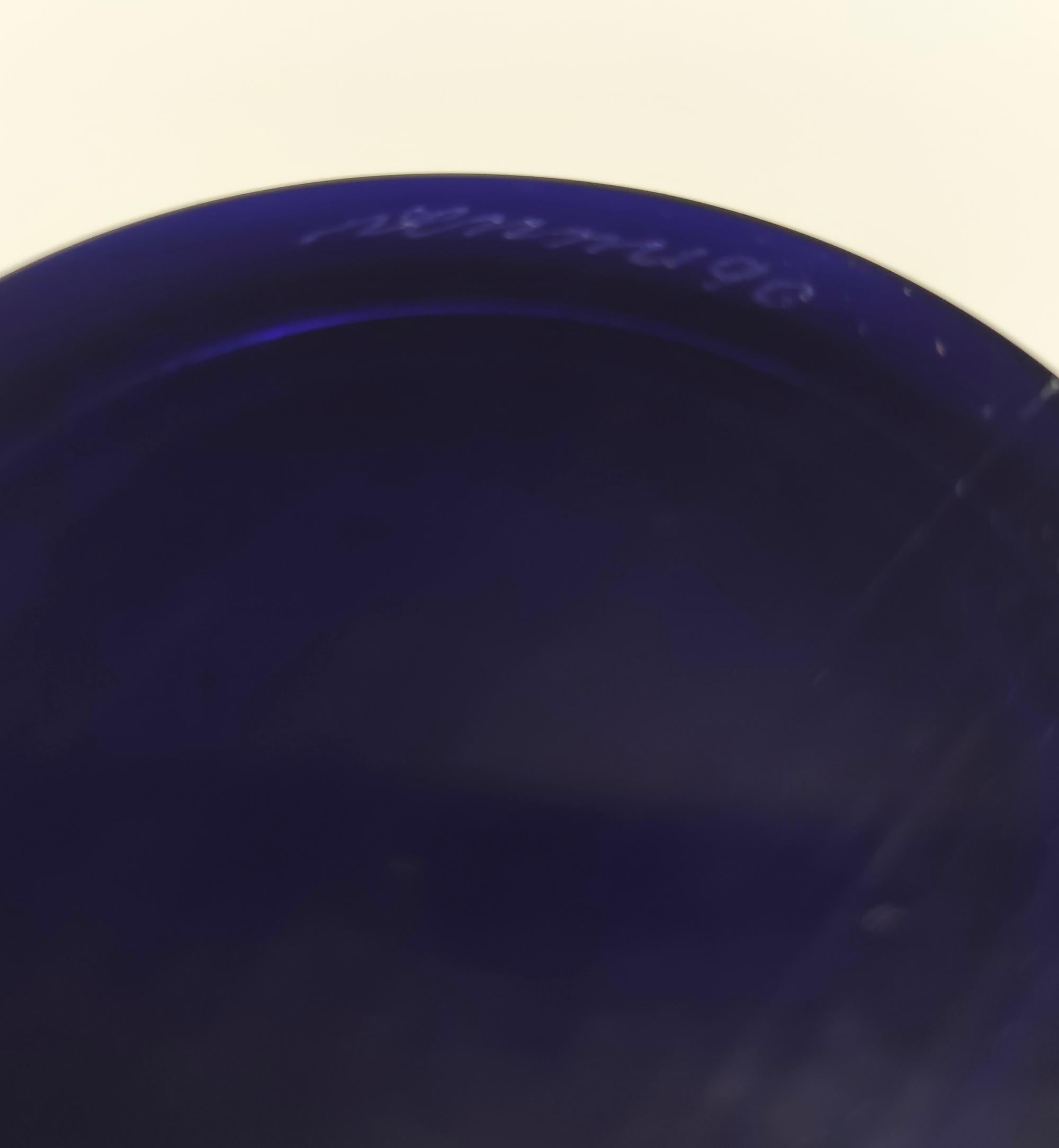 Vase vintage en verre opalin bleu roi de Paolo Venini, série « Anni Trenta » en vente 2