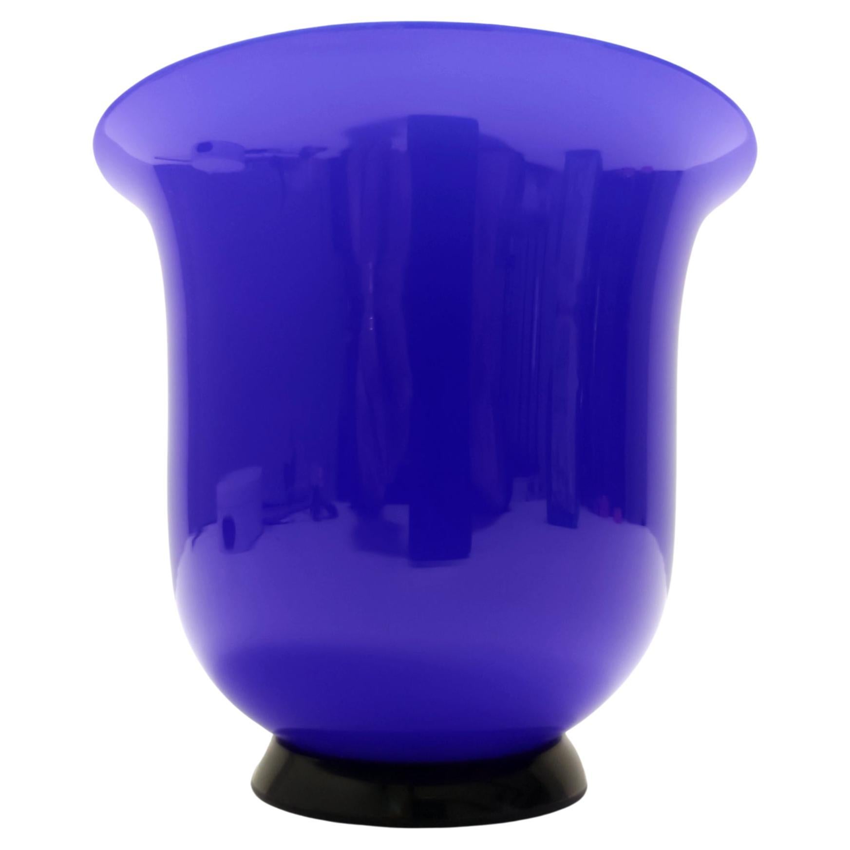 Vase vintage en verre opalin bleu roi de Paolo Venini, série « Anni Trenta » en vente